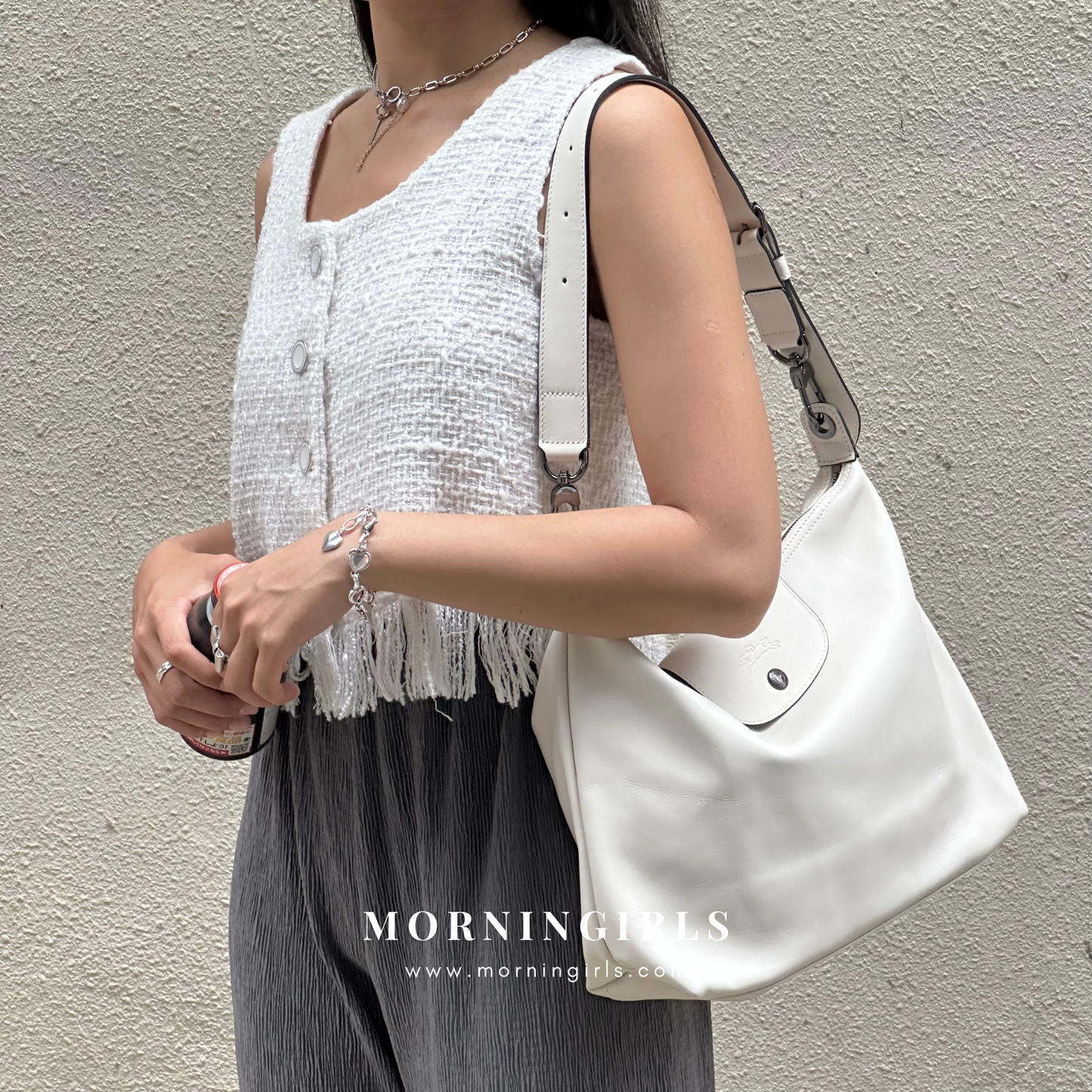 LONGCHAMP Le Pliage Xtra M Hobo Bag 超熱賣真皮系列［超人氣黑色大象灰限量現貨優惠中 完售即止!］