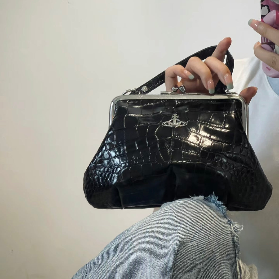 Vivienne Westwood Granny Frame Purse 經典餃子袋 超罕有舊版鱷魚皮 [令面大格已停產! 最後微量優惠現貨 完售下架不再接受預訂!]