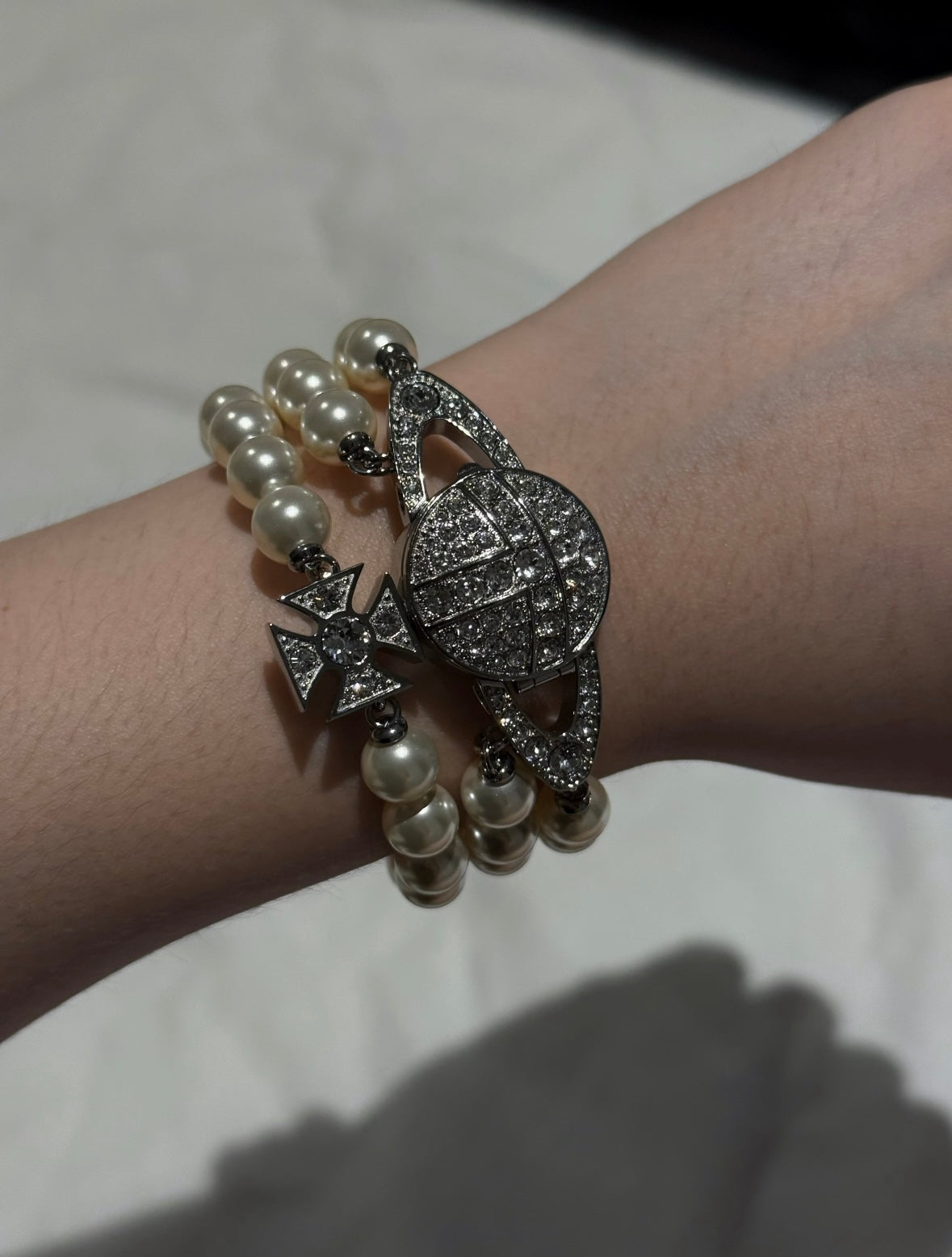 Vivienne Westwood Swarovski Crystal Watch [三層珍珠手鏈款手錶]