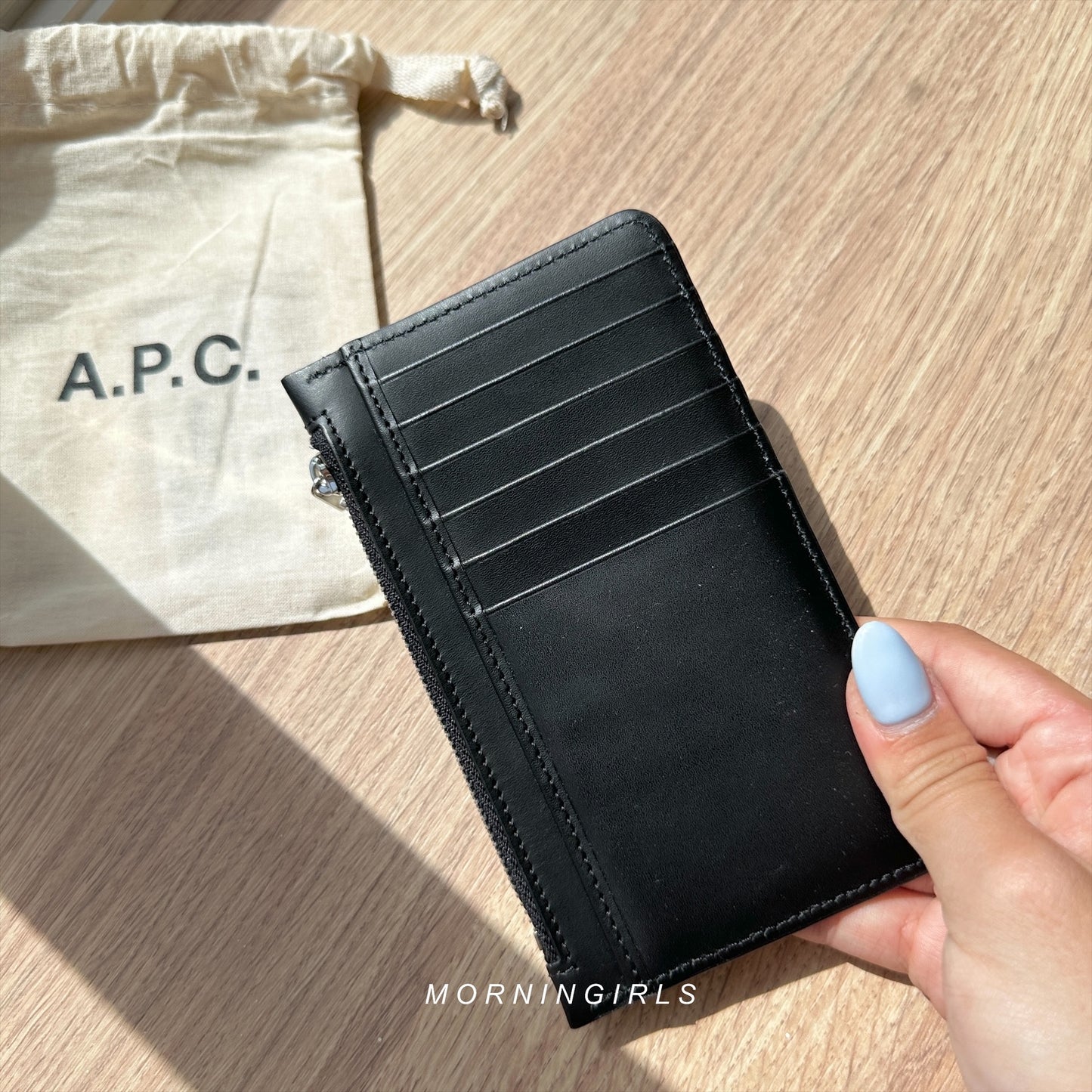 A.P.C. Walter Cardholder 黑金牛皮