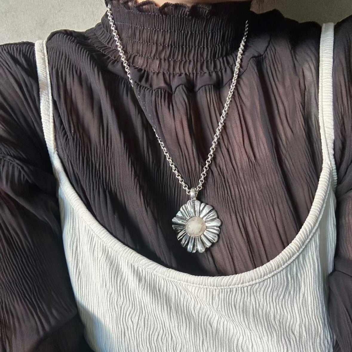 Otro Accesorio 西班牙手工飾物 - Flower Necklace 經典花花頸鏈 [NEW ITEM!]