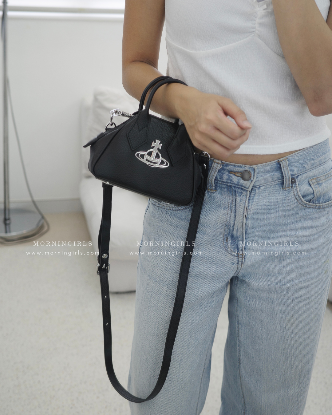 Vivienne Westwood Yasmine Mini Bag 荔枝皮保齡球袋 [年中折扣中!]
