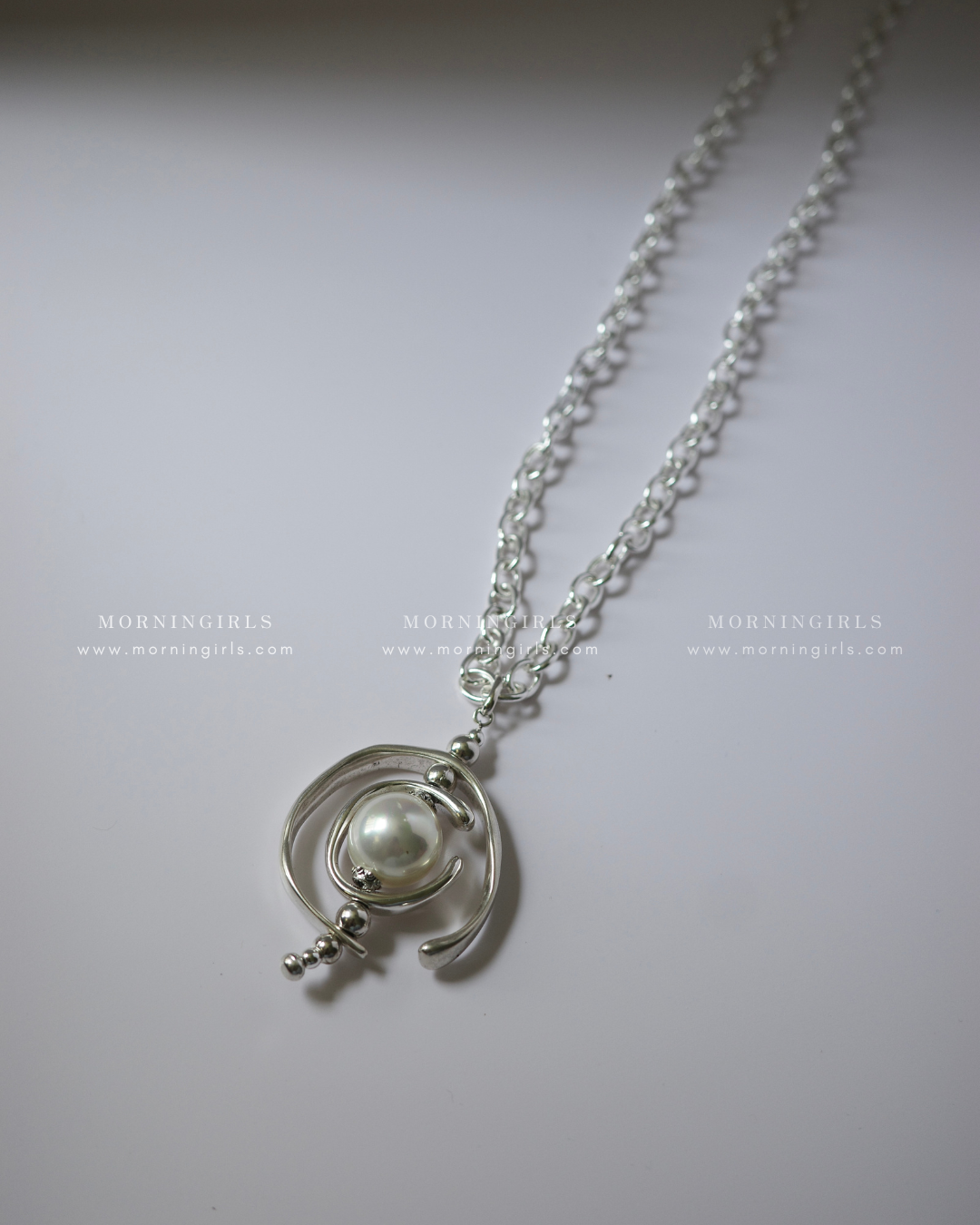Otro Accesorio 西班牙手工飾物 - Pearl in a Twist Necklace [NEW ITEM!]