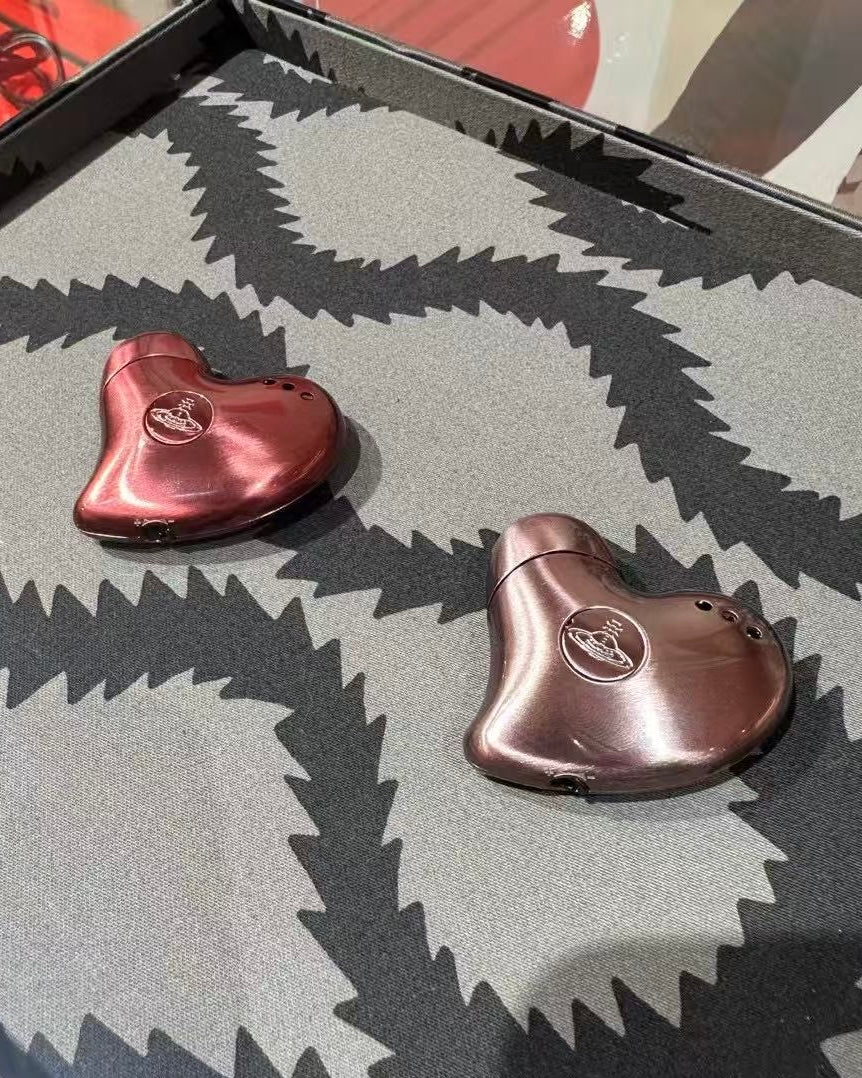 Vivienne Westwood 金屬鏡面ORB Monogram心形打火機 超限量情人節限定版 超美淺粉紅色 值得收藏! [日本限定]