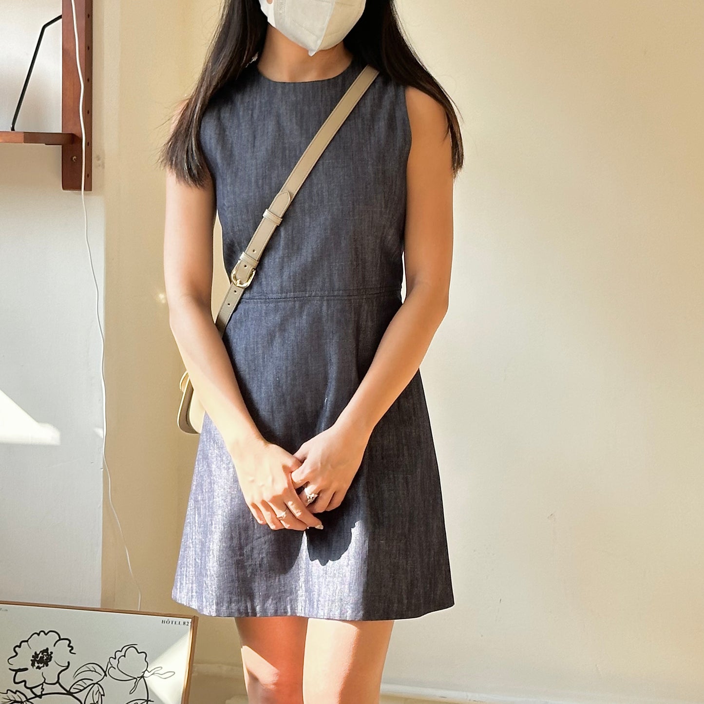 超輕牛仔小露背OPS［超推薦 !!］  [門市搬遷清貨限時優惠$169!]