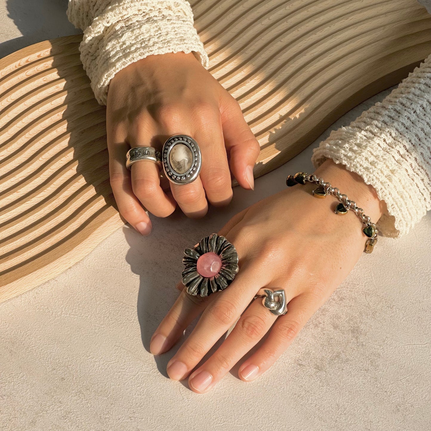 Otro Accesorio 西班牙手工飾物 - Hearts Charm Bracelet