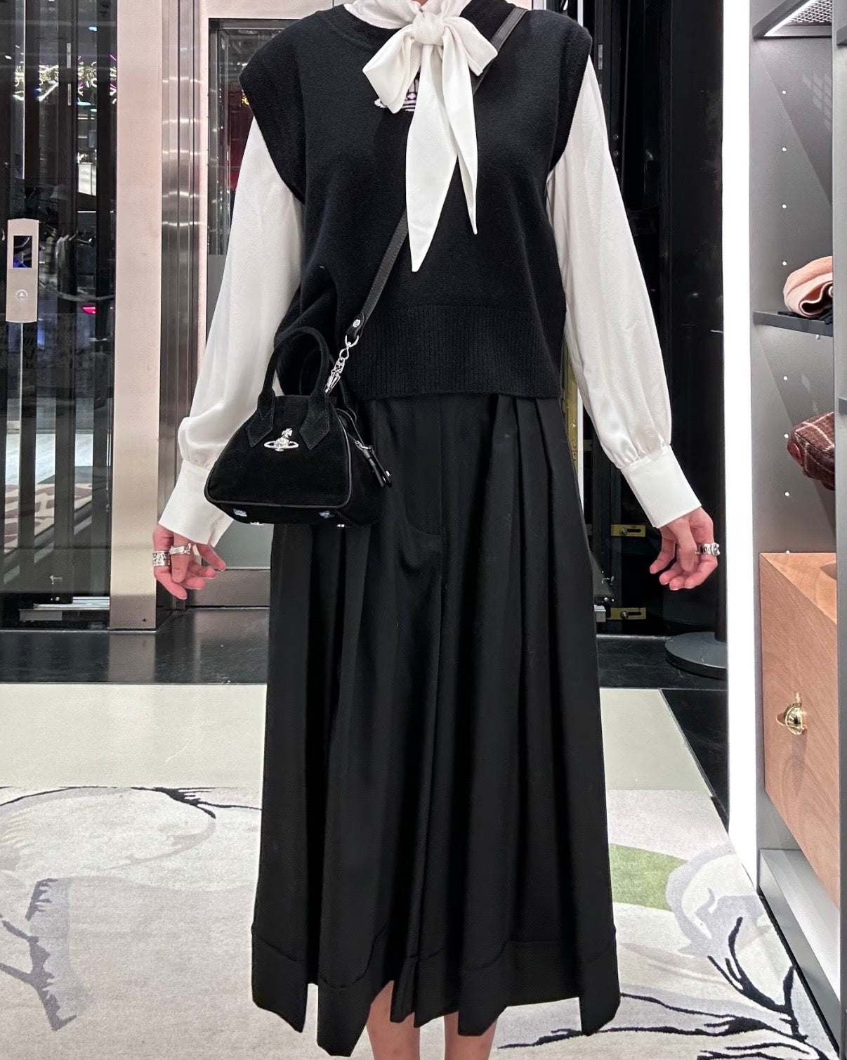 Vivienne Westwood Mini Yasmine Bag 2026最新限定復古猄皮