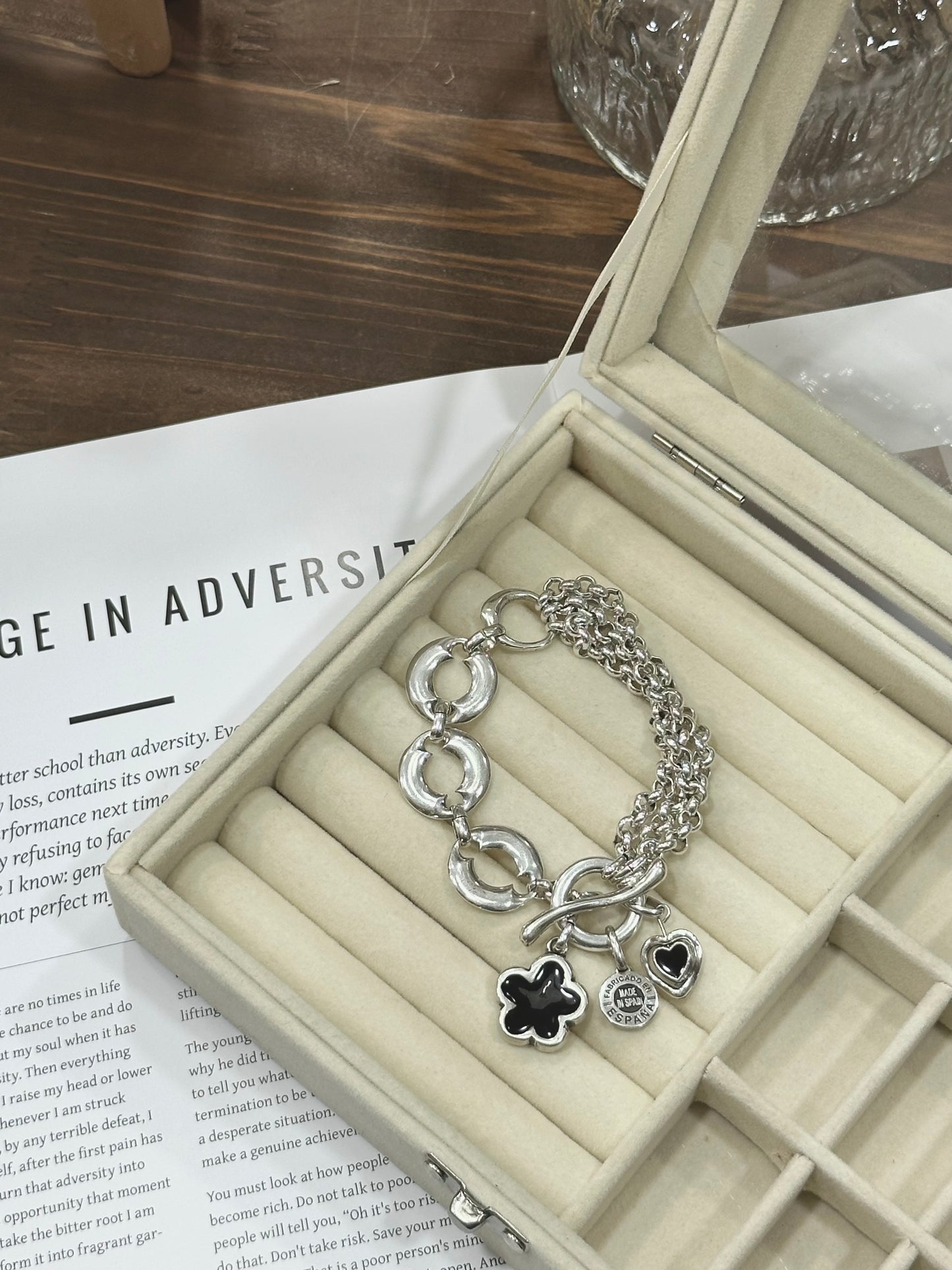 Otro Accesorio 西班牙手工飾物 - Flower Heart Bracelet [大人氣! 超推薦必買!]