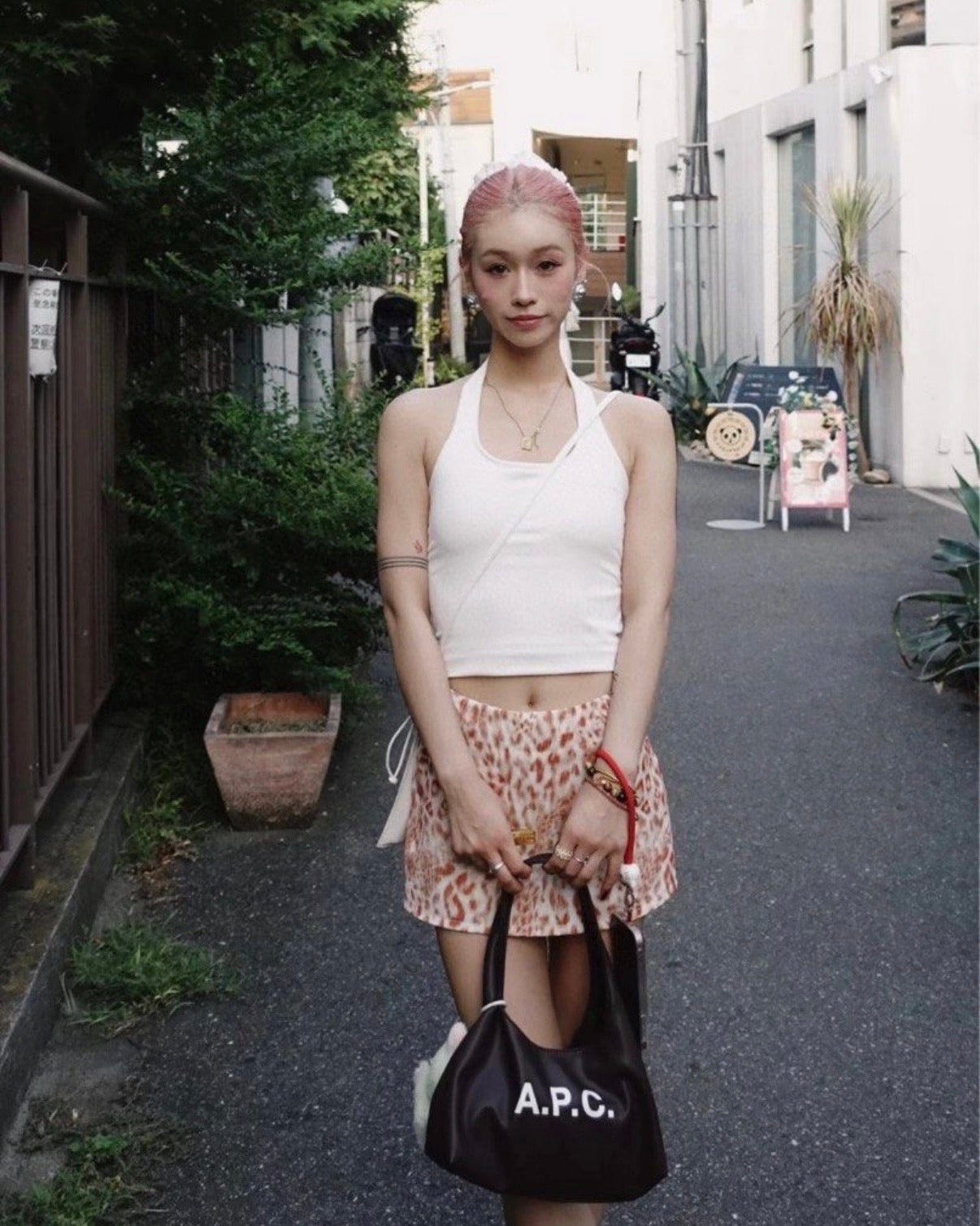 A.P.C. Baby Ninon Shoulder Bag［新色上架 超可愛腋下袋! 全現貨發售中］