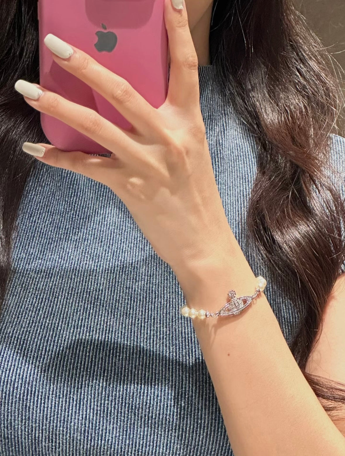 Vivienne Westwood Mini Bas Relief Pearl Bracelet