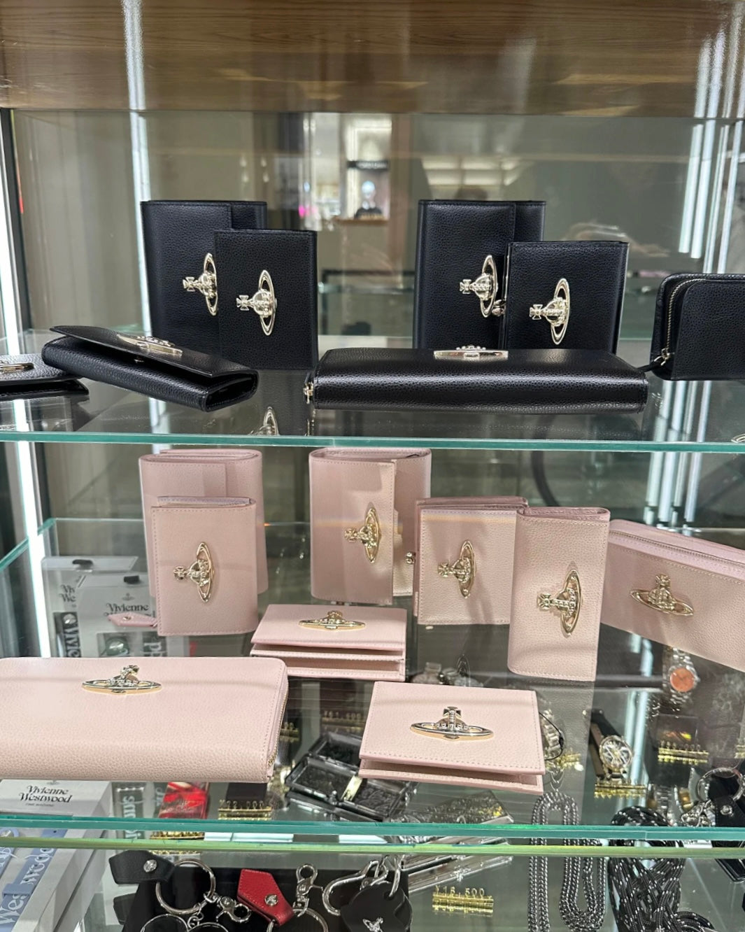 Vivienne Westwood 日本限定2025最新軟身荔枝皮 Business Cardholder 可放多卡 [專櫃已加價! 最後小量舊價現貨!]