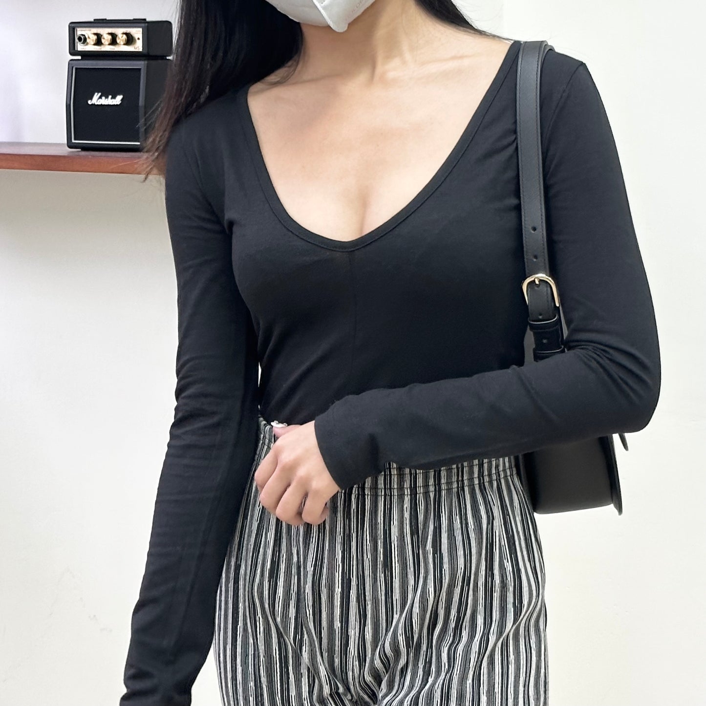 Sexy Deep V Cotton Tee [可前後穿著!!]