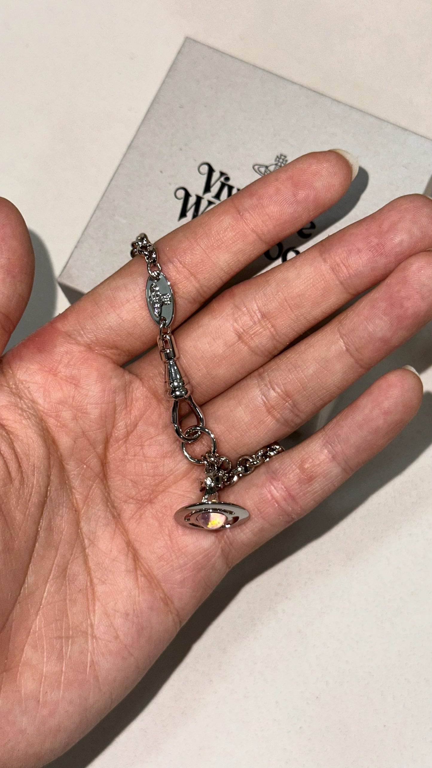 Vivienne Westwood Orb Pendant Crystal Bracelet 星球手鏈 [限定幻彩上架!]￼￼