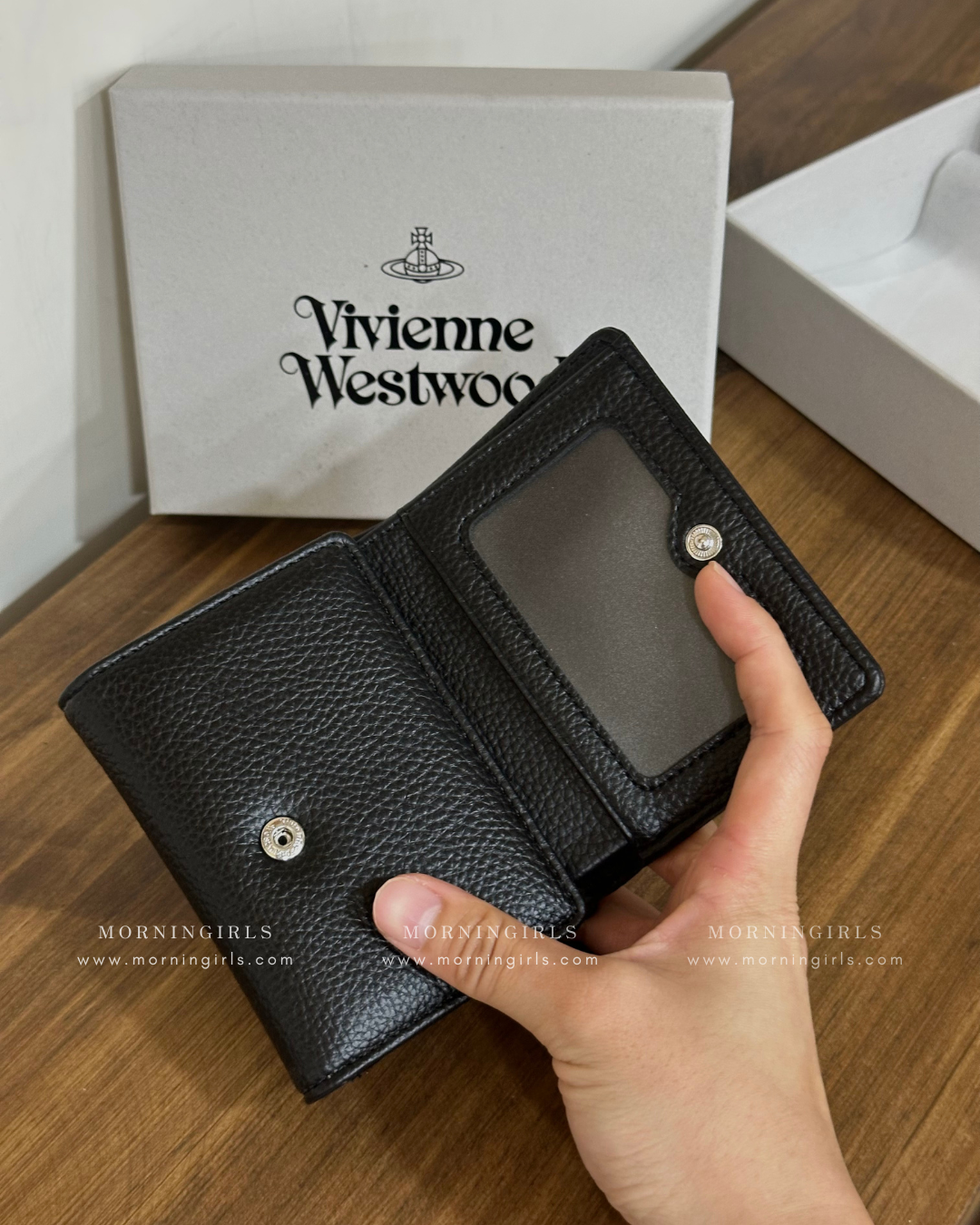Vivienne Westwood Small Frame Wallet 黑銀荔枝皮［極難補貨! 超罕有相位!]