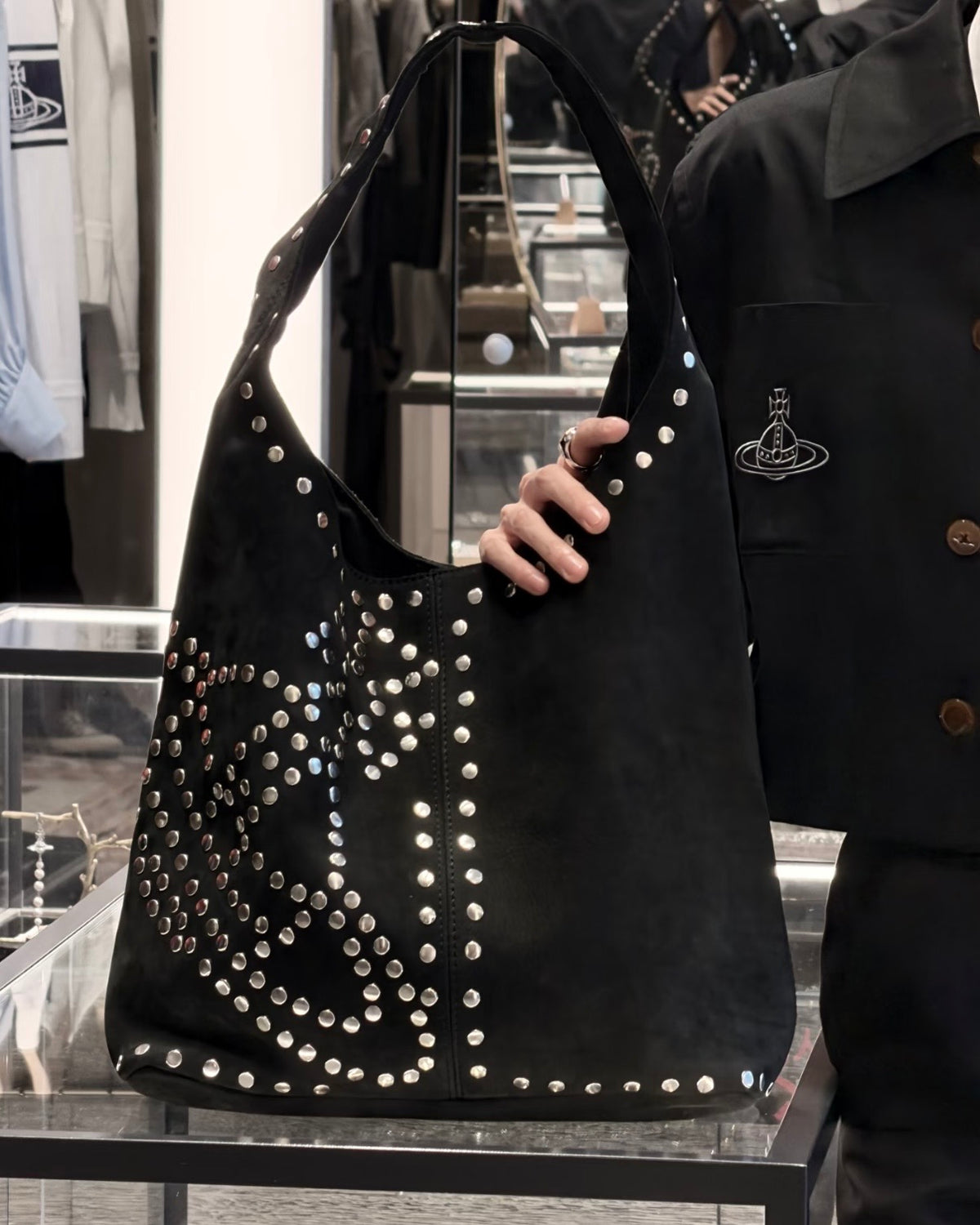 Vivienne Westwood Eleanore Tote Bag  [極限量手工制窩釘袋 斷貨半年微量現貨終於回歸]