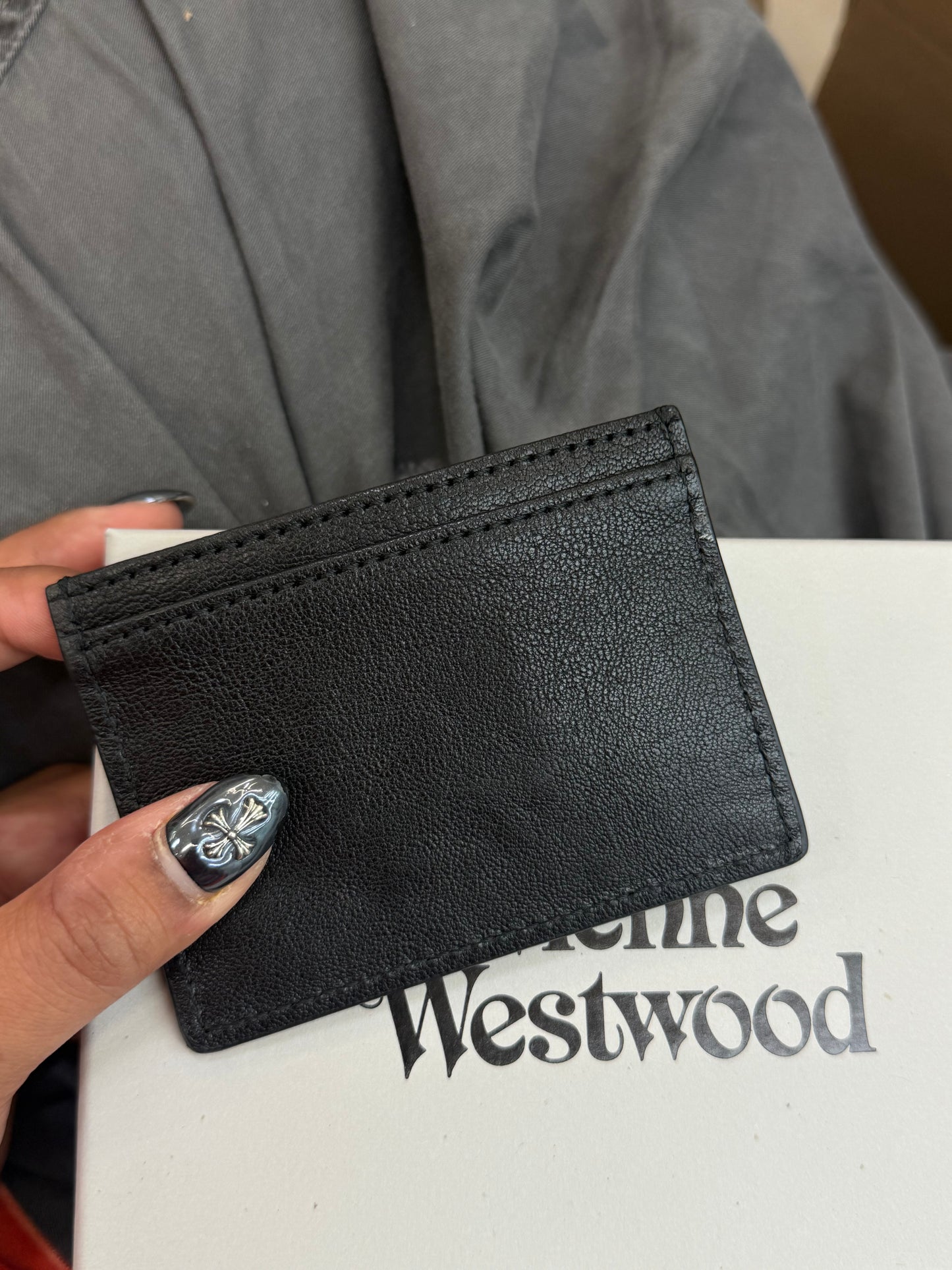Vivienne Westwood Cardholder 黑銀小牛皮卡套 100%真皮 [手感超好! 最新3D Logo 限量現貨優惠中!]