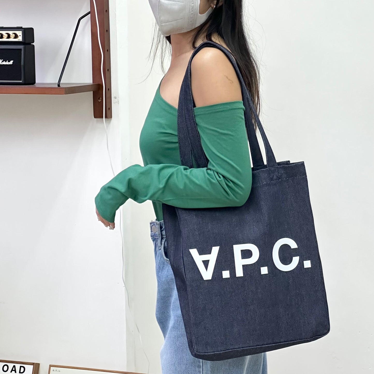 Cut-off One Shoulder Tee [門市搬遷清貨限時優惠$99!]