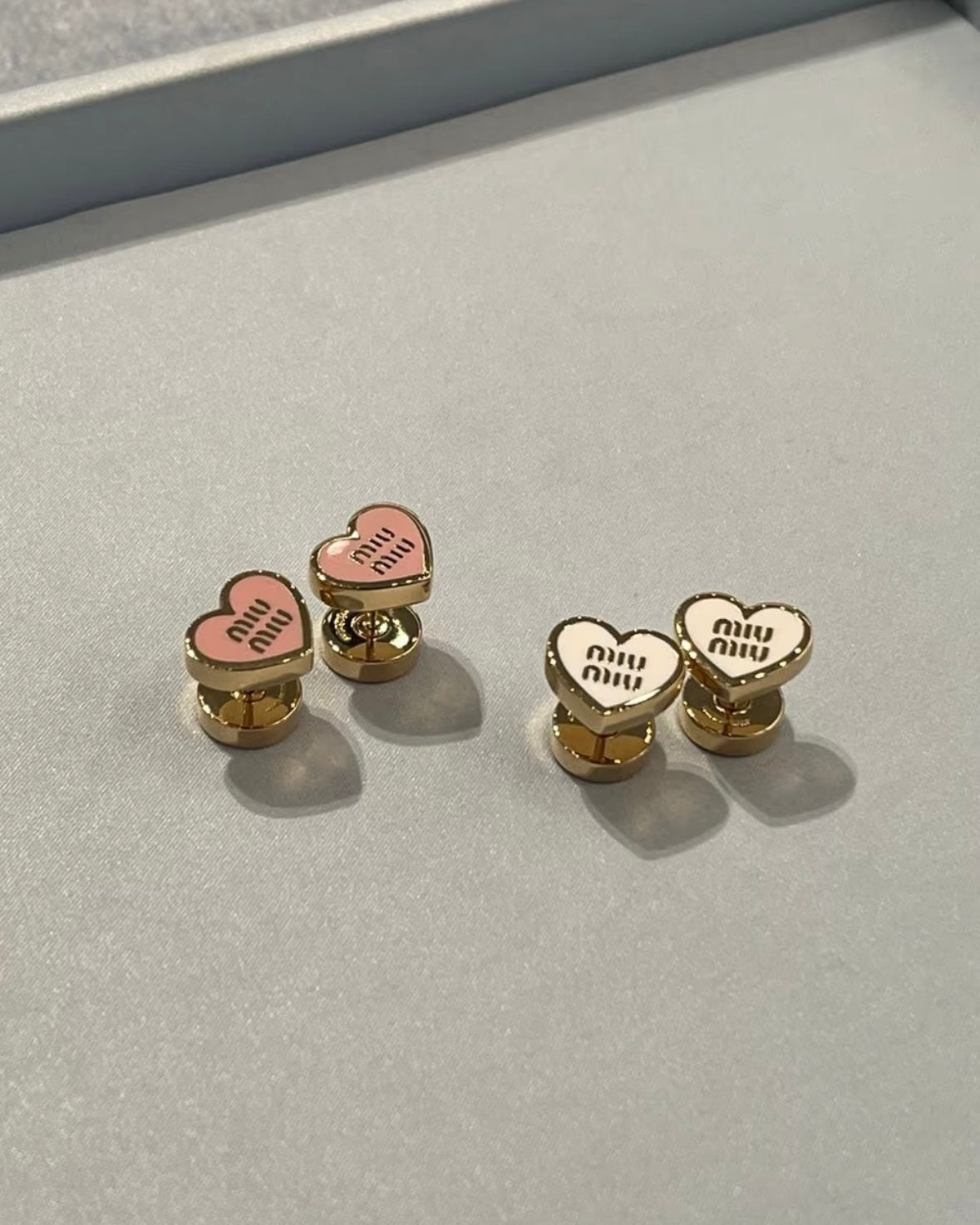 Miu Miu Metal 愛心系列 [超難買!限定藍色粉紅色]