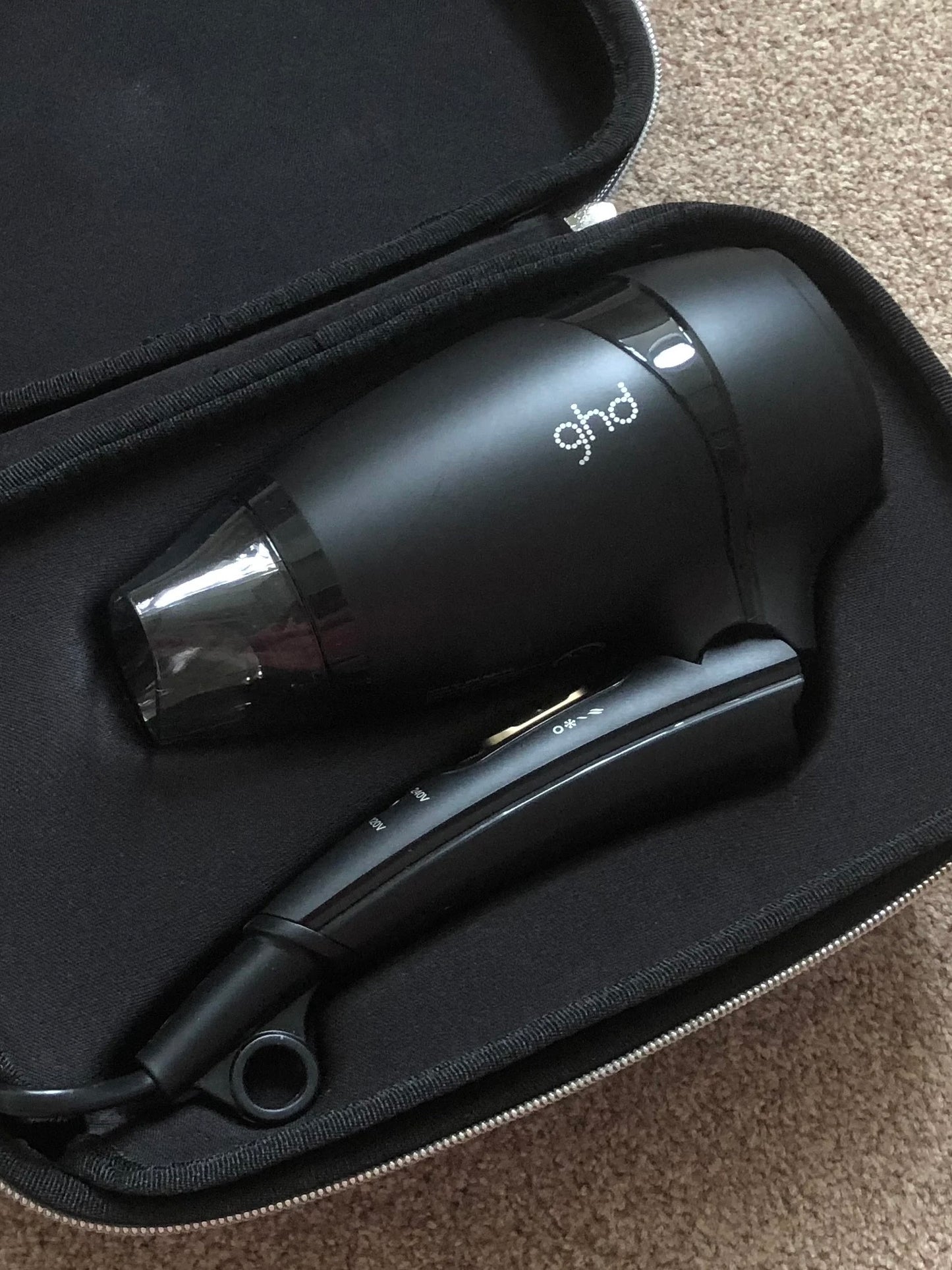 GHD Flight® Travel Hair Dryer 旅行風筒