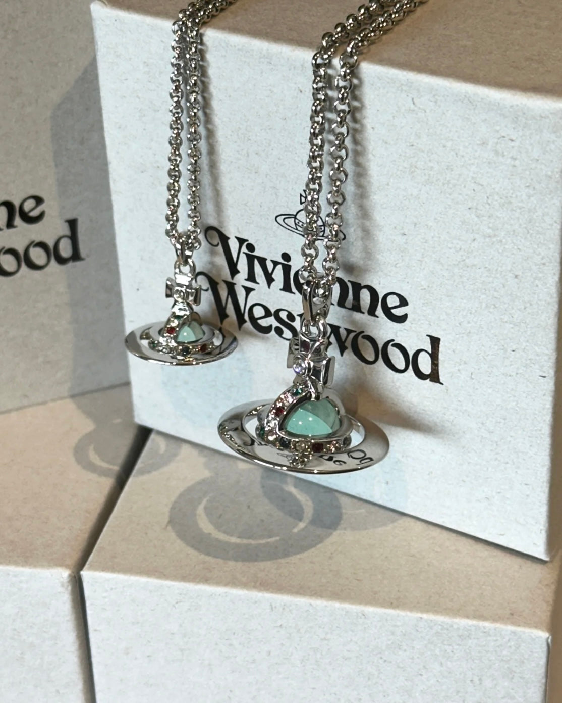 Vivienne Westwood ORB Pendant Crystal Necklace 薄荷綠 [晶瑩通透長期熱賣!]