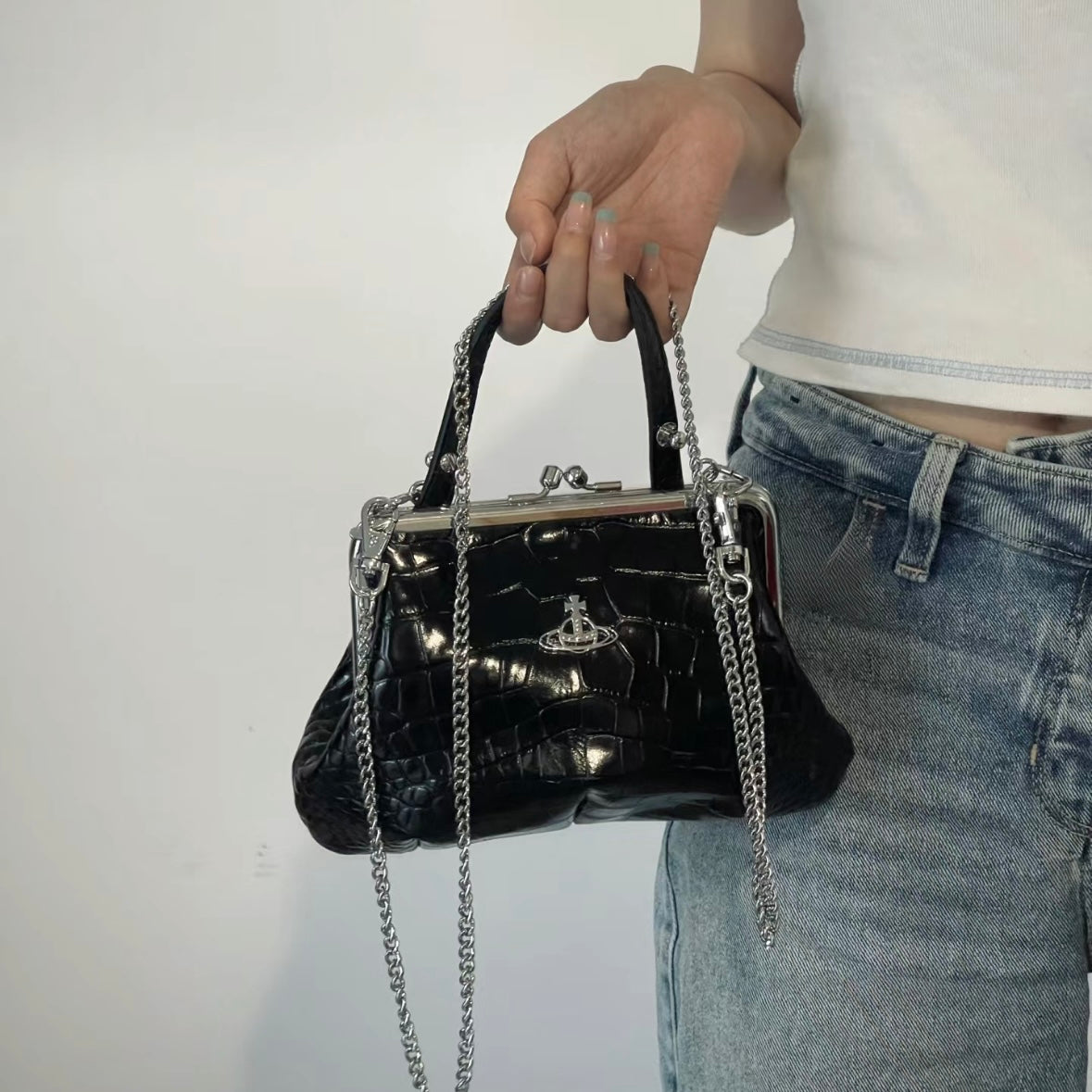 Vivienne Westwood Granny Frame Purse 經典餃子袋 超罕有舊版鱷魚皮 [令面大格已停產! 最後微量優惠現貨 完售下架不再接受預訂!]