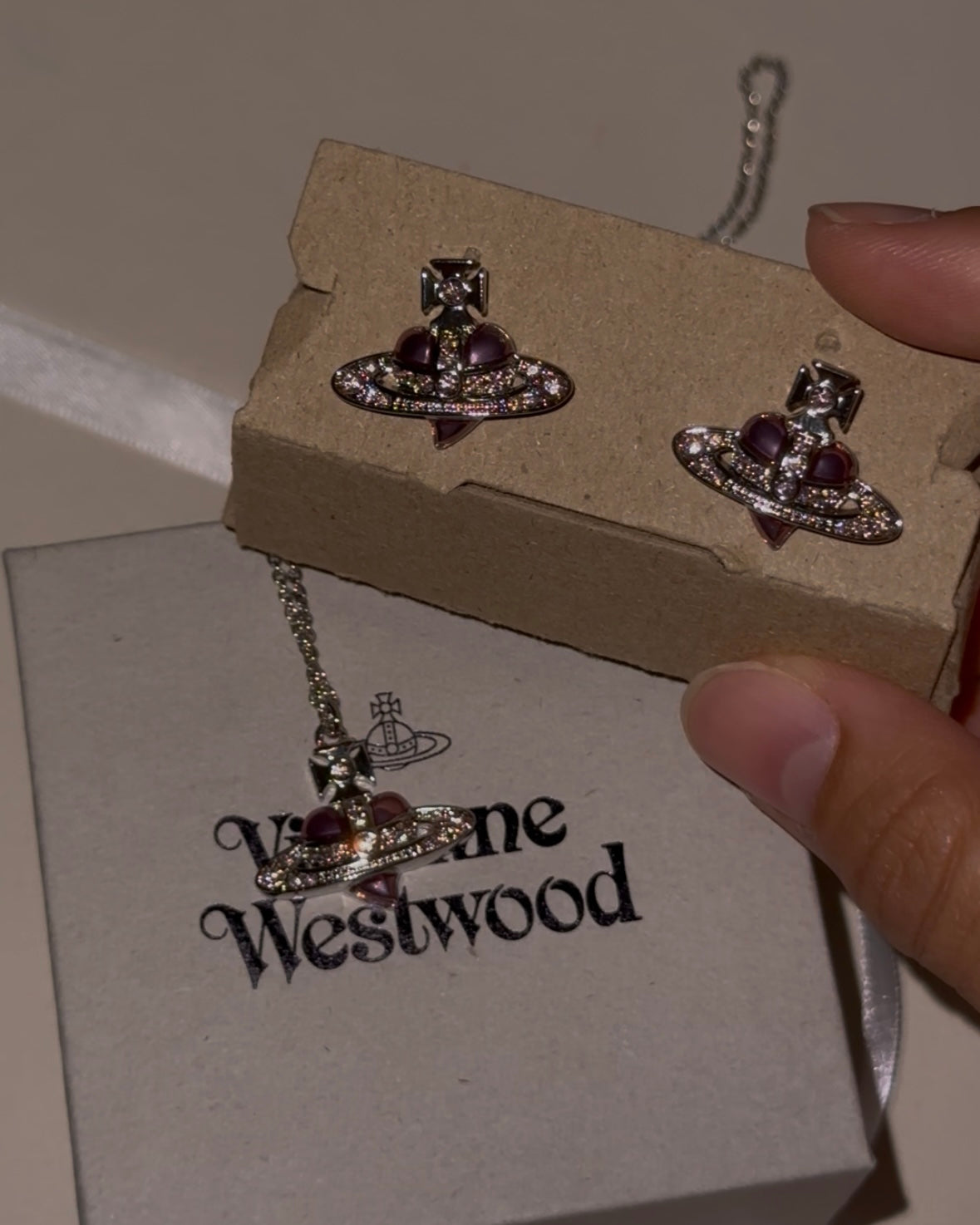 Vivienne Westwood Diamante Heart Earrings [2025限定乾燥玫瑰色 現貨發售中]