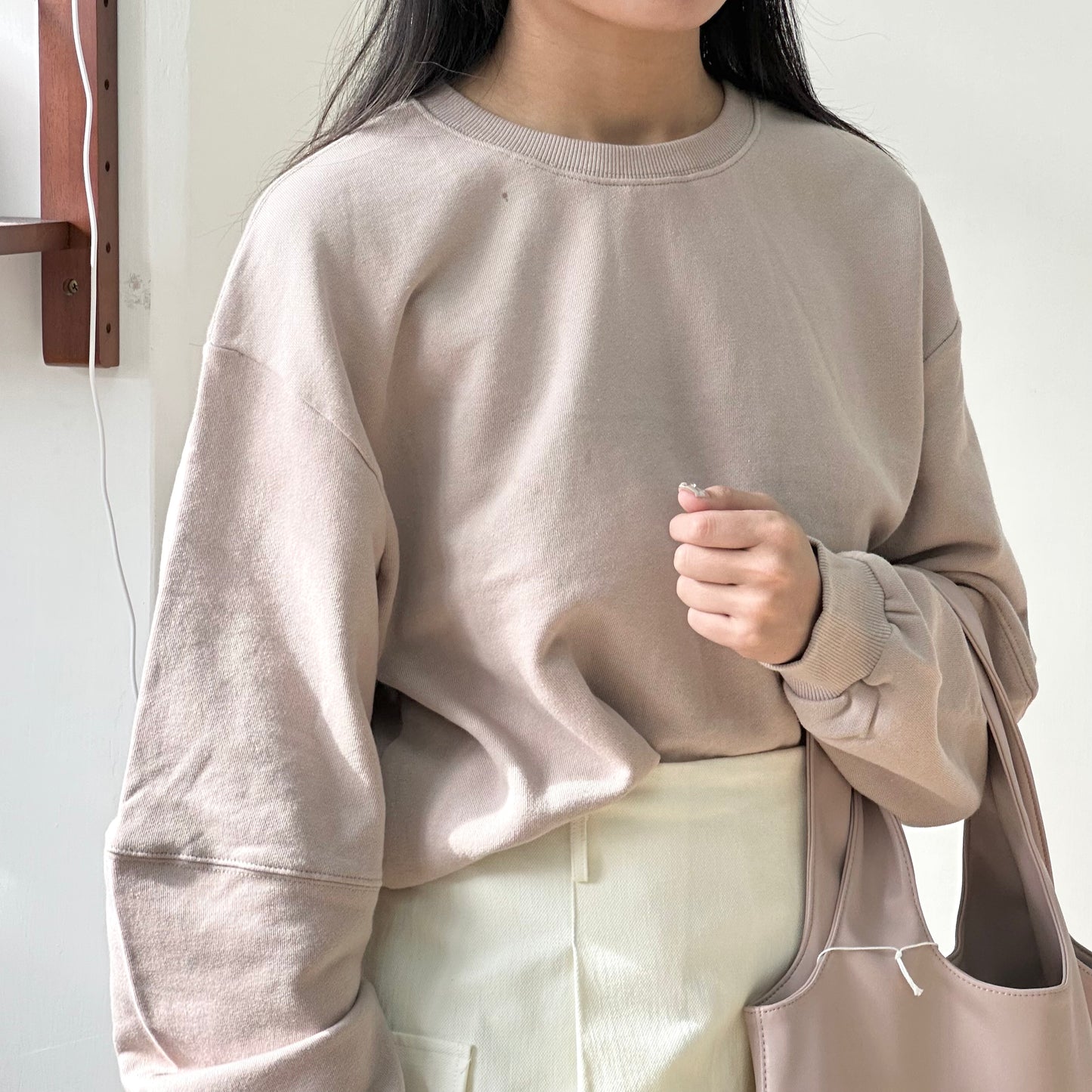 Basic Cropped Sweatshirt 4色入 微寬鬆 超抵!! 售完不補 [門市搬遷清貨限時優惠$69!]