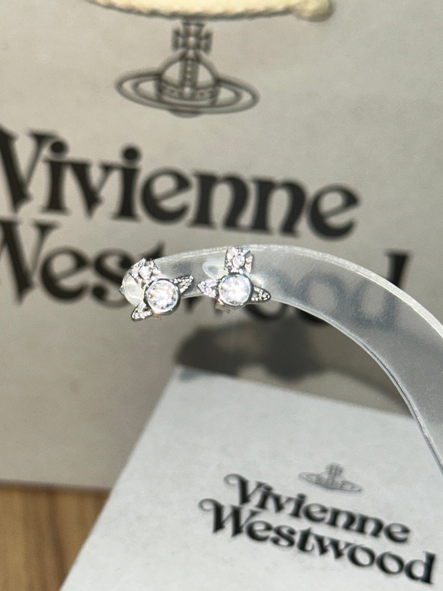 Vivienne Westwood London Orb Earrings 低調粒粒耳環 [最新上架!]