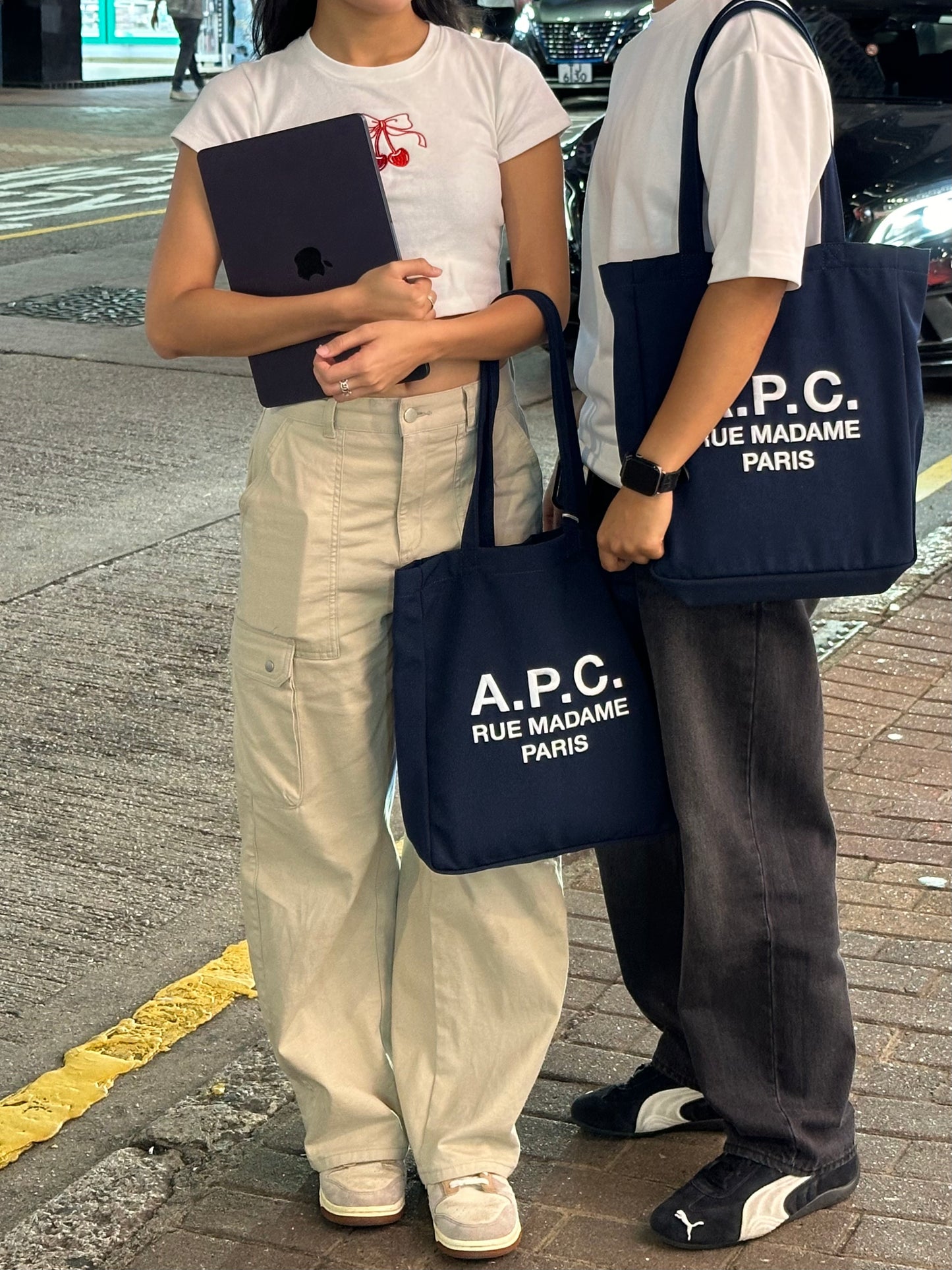 A.P.C. Lou Rue Madame Tote Bag 刺繡logo