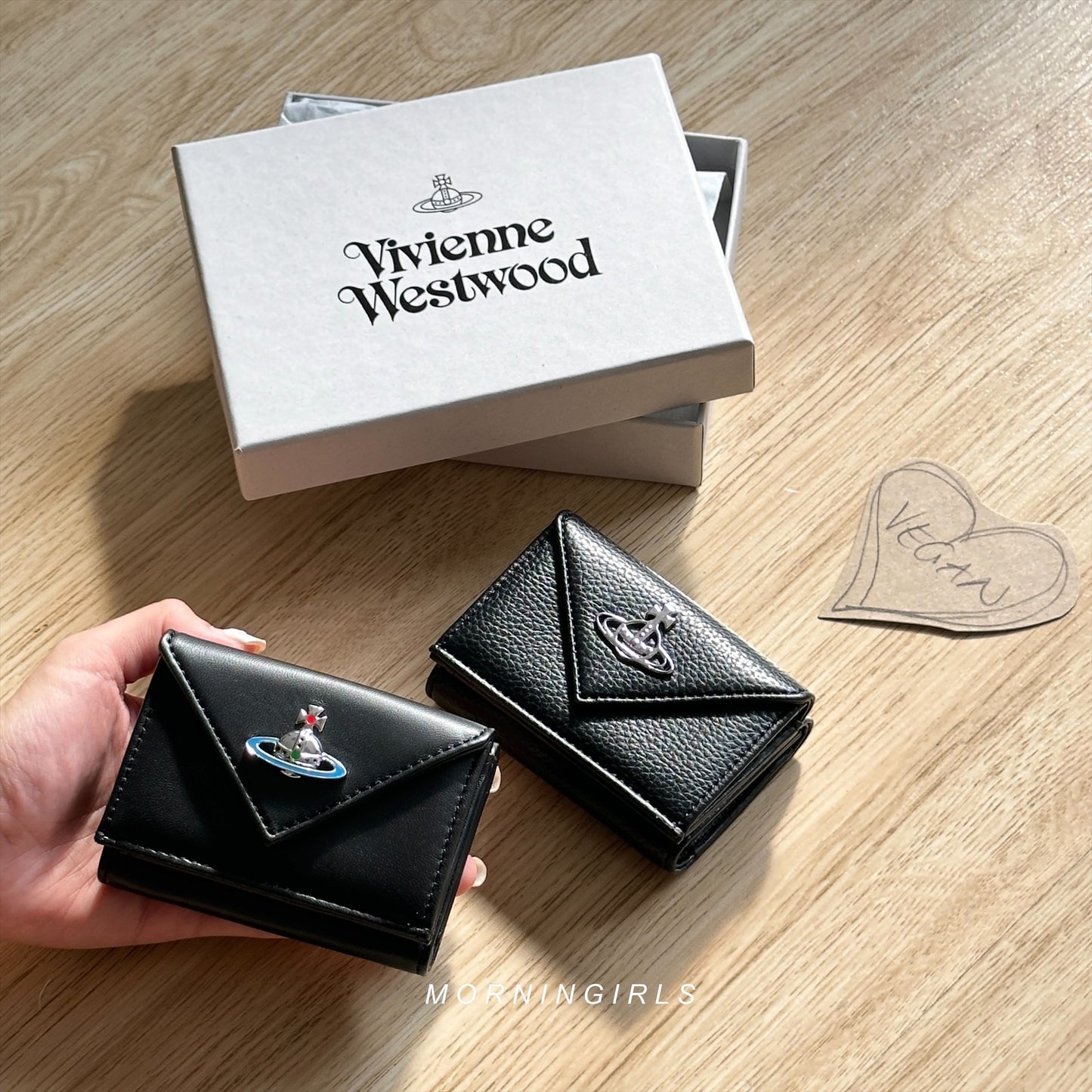 Vivienne Westwood Envelope Mini Wallet 掌心小銀包 [最新秋冬奶啡小牛皮 小尺寸銀包推介!]