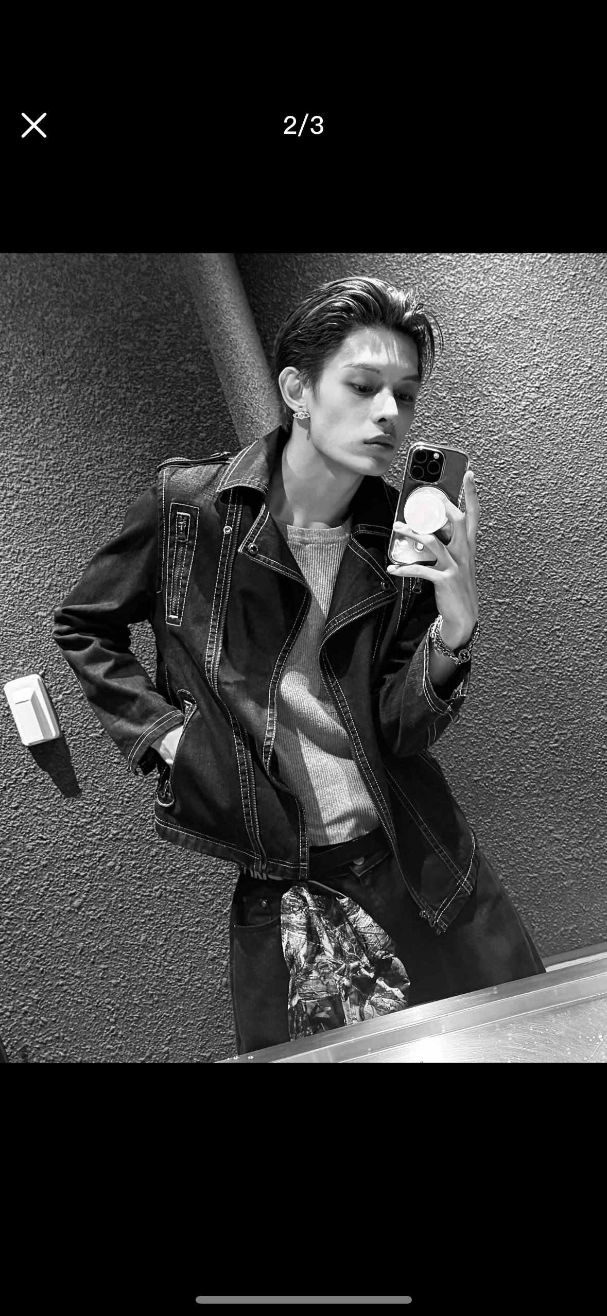 Vivienne Westwood Mini Bas Relief Pendant Earrings  [限時優惠中 Cortis同款]