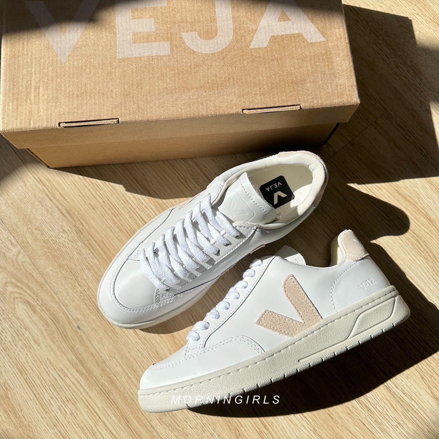 VEJA法國小白鞋 V12 奶茶