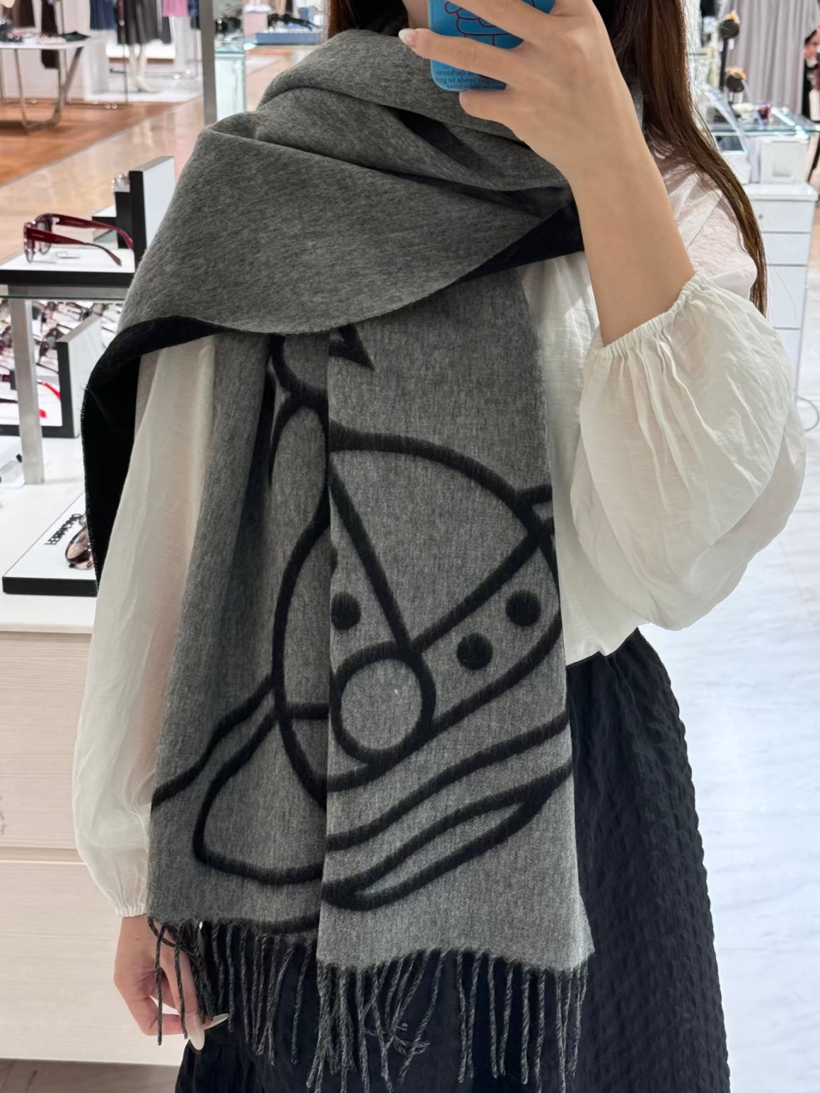Vivienne Westwood Reversible ORB Logo Scarf 大尺寸雙面頸巾 (100%羊毛) [日本限定! 已停產最後現貨]