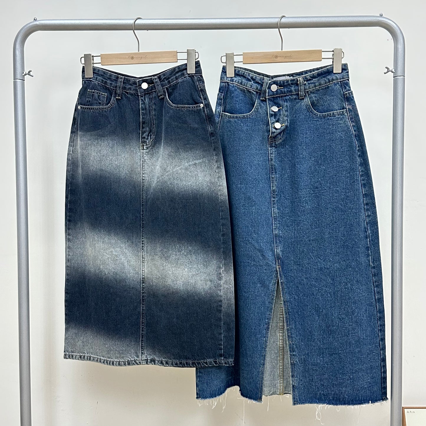 A-cut Denim Soso Split Straight Skirt [門市搬遷清貨限時優惠$169!]