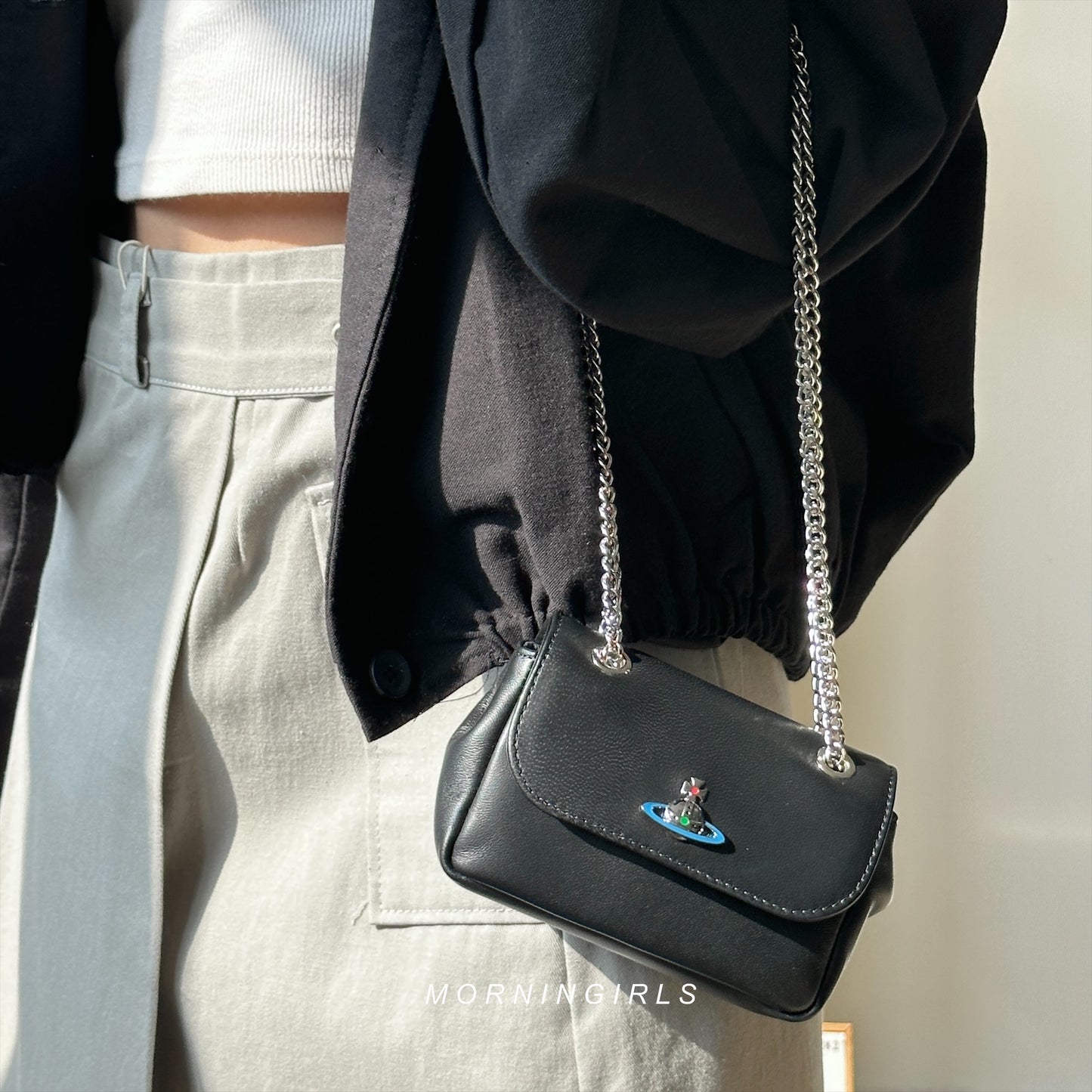 Vivienne Westwood NAPPA Small Purse with Chain 藍土星小羊皮