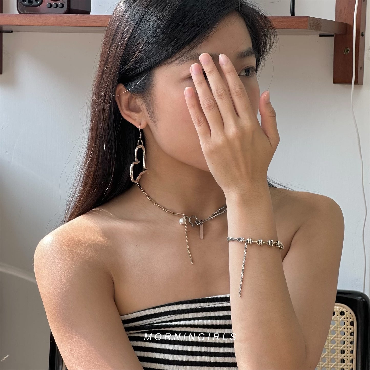 Otro Accesorio 西班牙手工飾物 - Big Hollow Heart Earrings