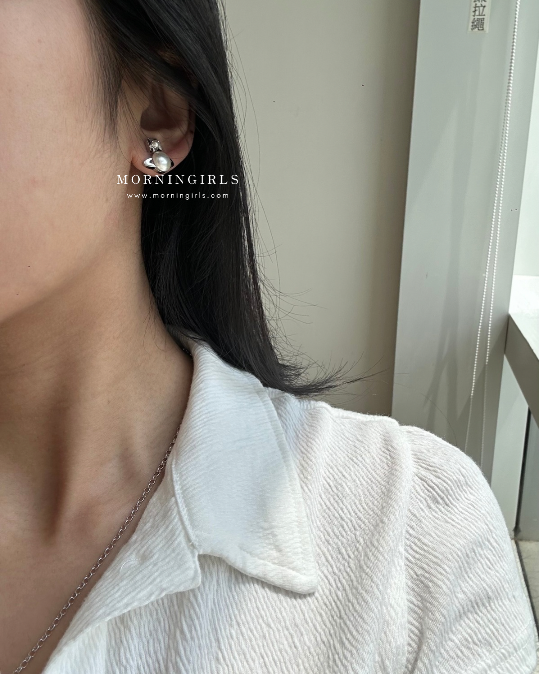 Vivienne Westwood Inass Earrings 可拆卸兩戴珍珠耳環!  [最新上架! 限量現貨優惠中!]
