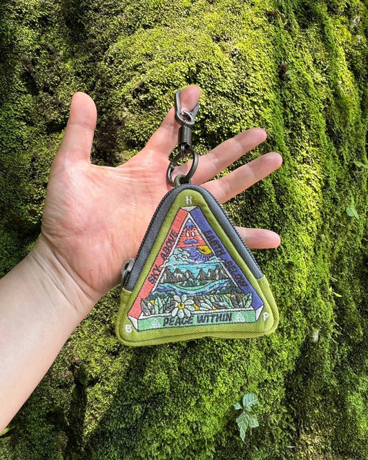 Hamblepie 泰國自家品牌 - Fresh Wild Nature Triangle Little Coins Bag 附送扣［最新上架!］