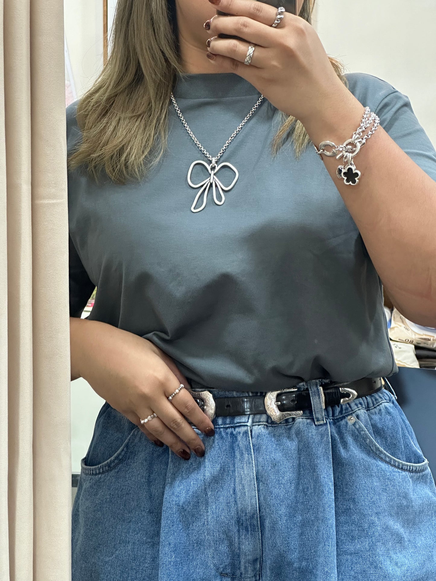 Otro Accesorio 西班牙手工飾物 - Flat Big Bow Necklace