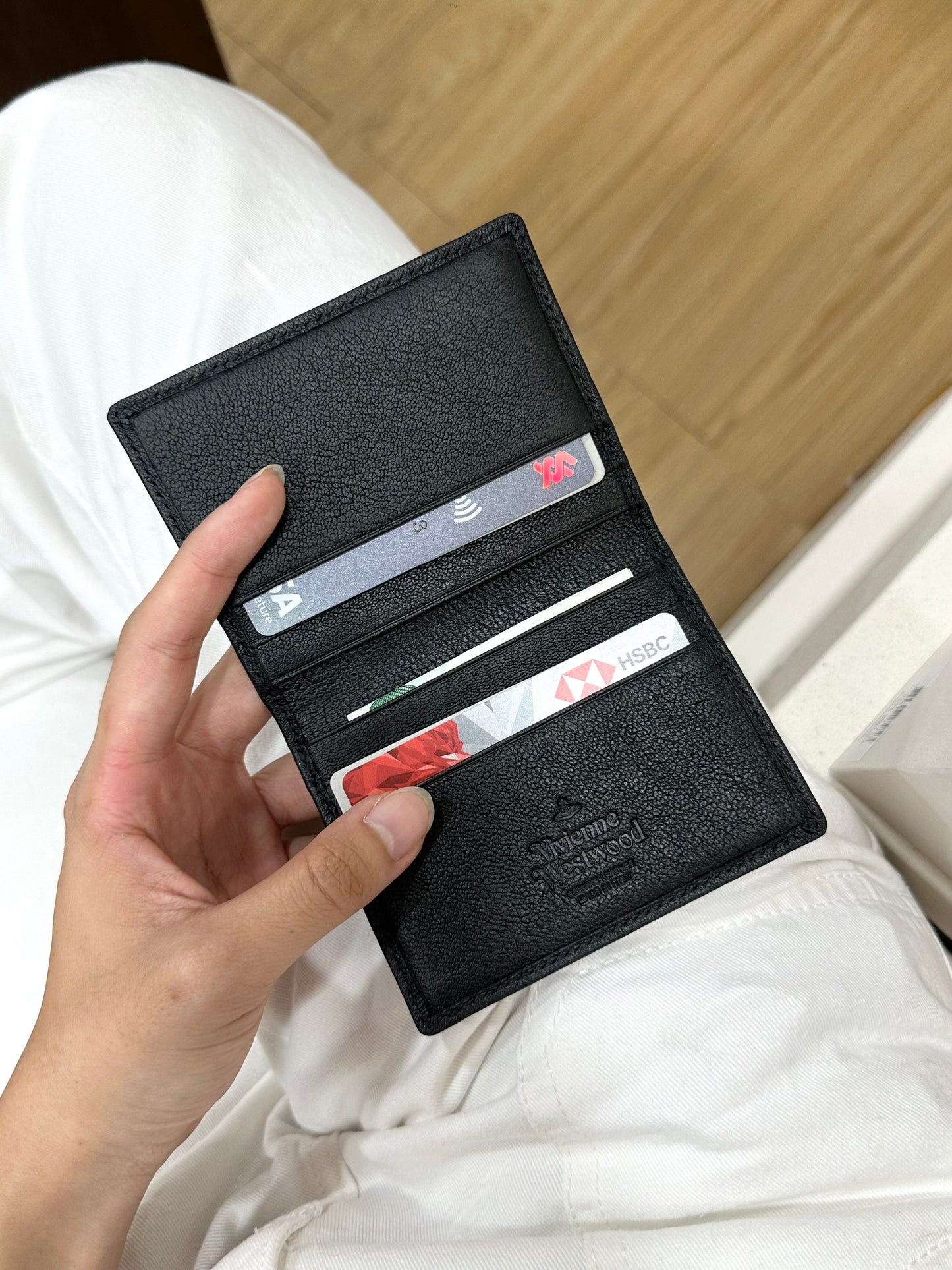 Vivienne Westwood Bifold Cardholder 復古金牛皮 [已停產 現貨完售下架!]