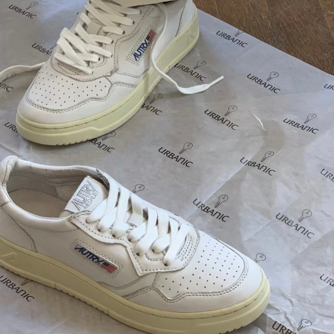 Autry Medalist Low Sneakers 美式復古小白鞋 全白