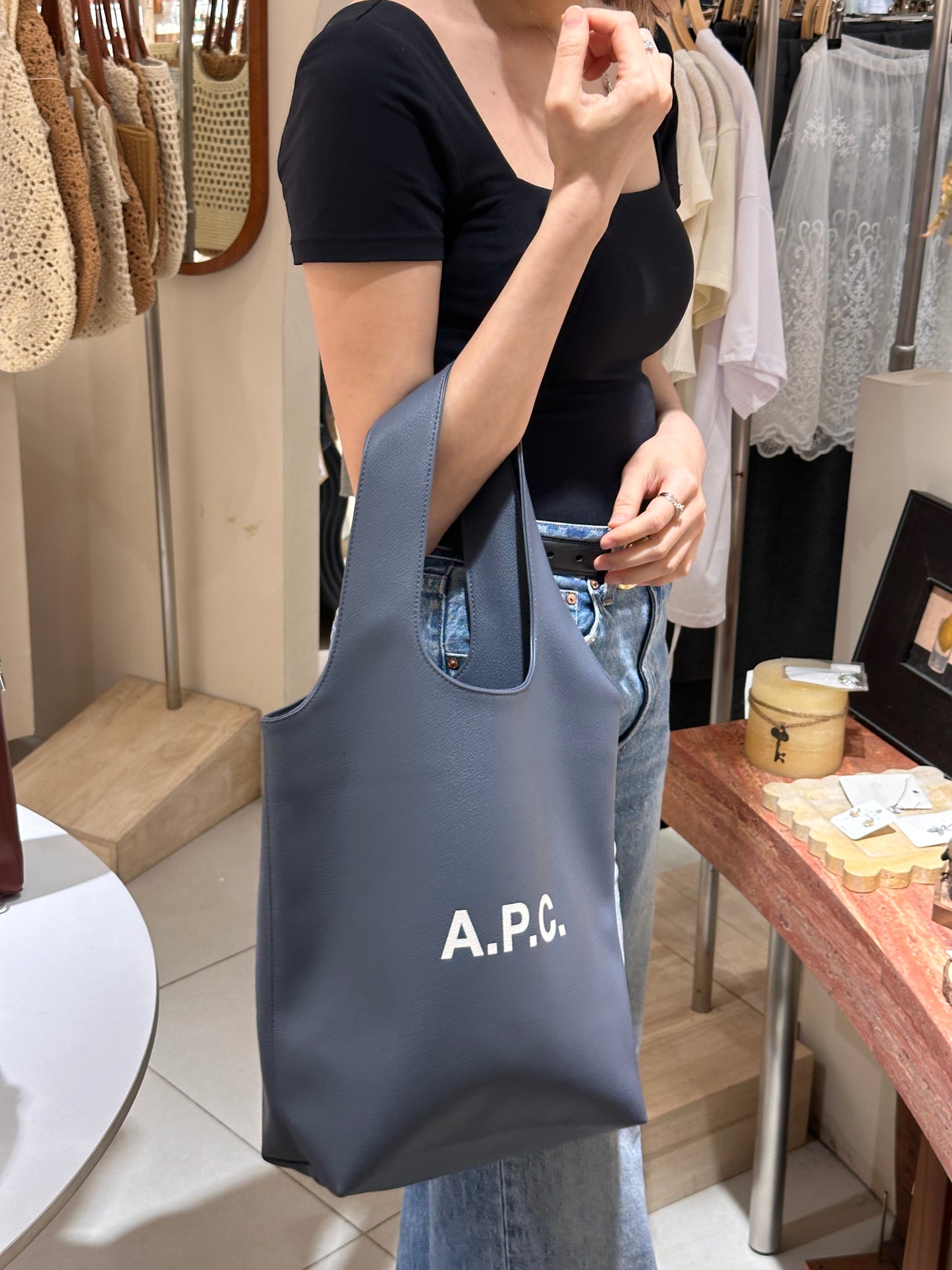 A.P.C. Ninon Tote Bag [SMALL] [可放A4尺寸!]