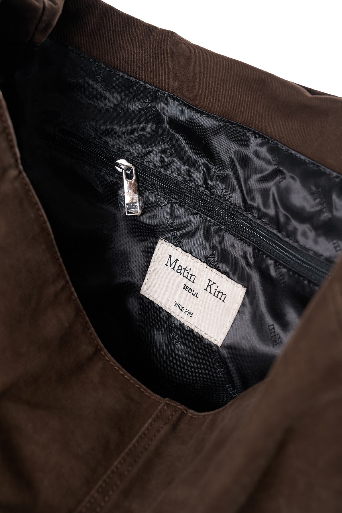 韓國選物🇰🇷Matin Kim Vintage Cotton Messenger Bag 復古斜孭帆布袋￼［工業隨性風必備！］