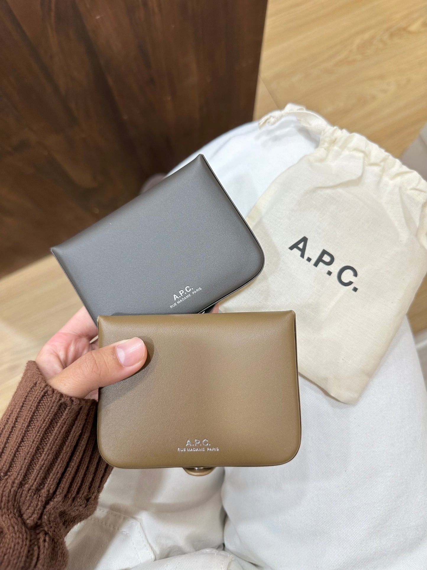 A.P.C. Josh Wallet 盒子銀包  [最新秋冬色上架! 銷量第一♡]