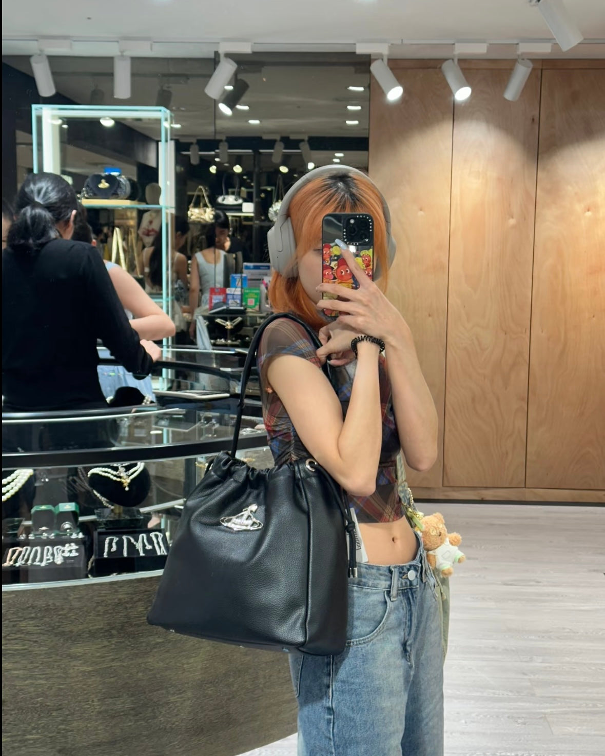 Vivienne Westwood Hilary Bucket Bag 超軟身黑銀荔枝皮 [雙11折上折! 大容量方形小水桶 可上膊!]