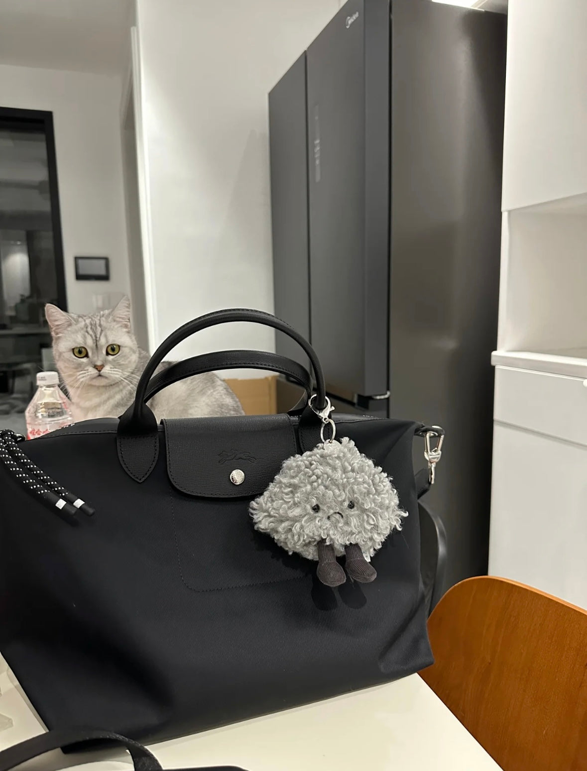 Jellycat 不開心小黑雲 Bag Charm