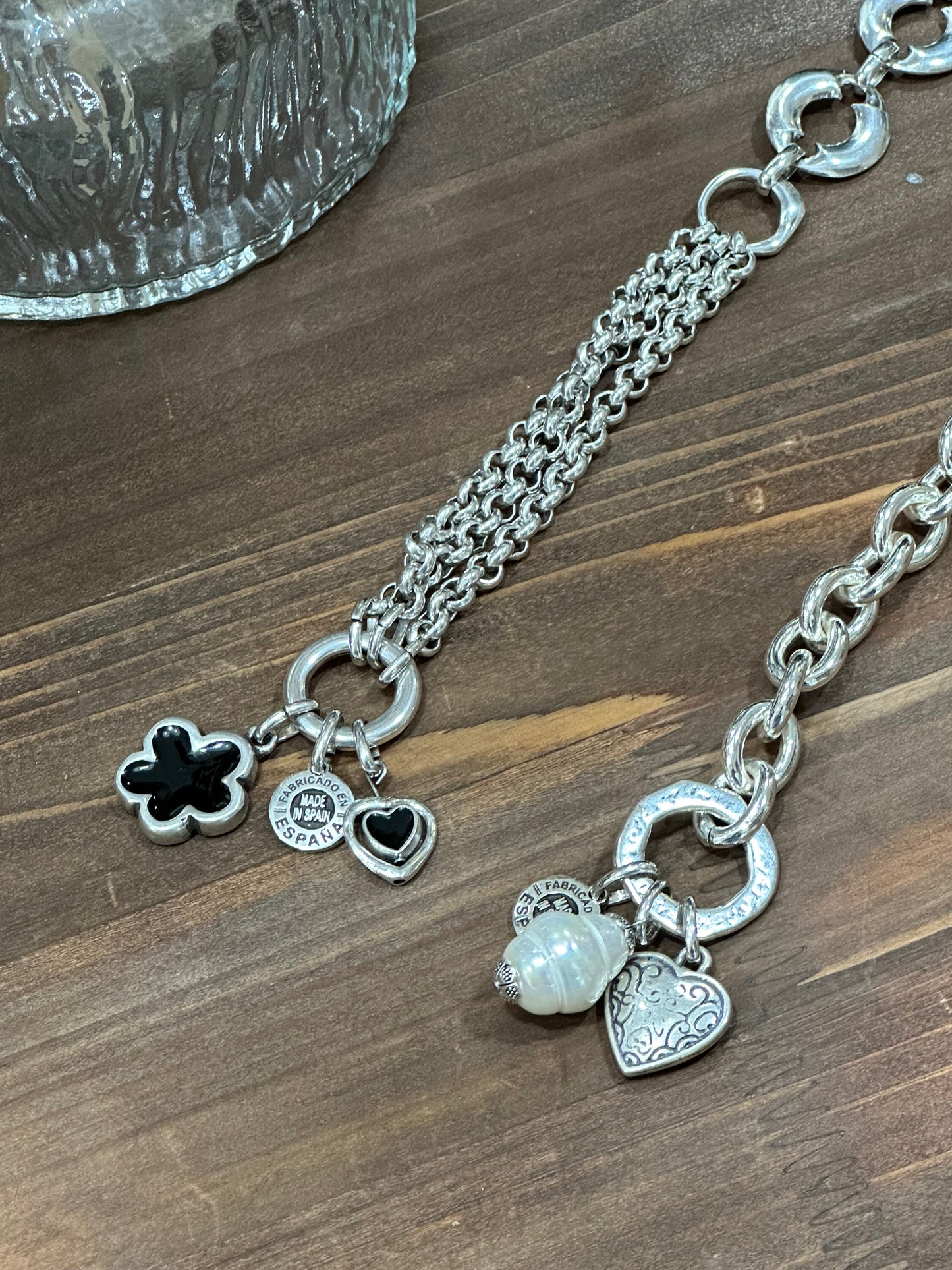 Otro Accesorio 西班牙手工飾物 - Flower Heart Bracelet [大人氣! 超推薦必買!]