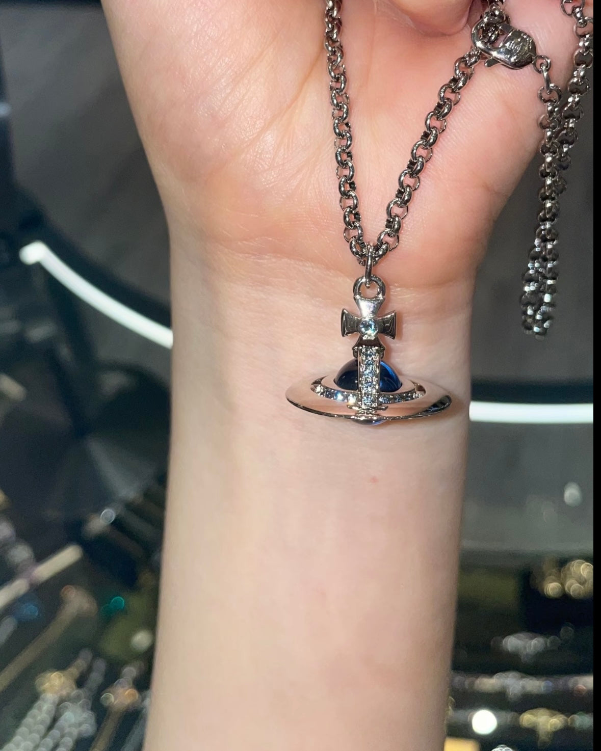 Vivienne Westwood ORB Pendant Crystal Necklace 牛仔藍 [男裝長鏈!]