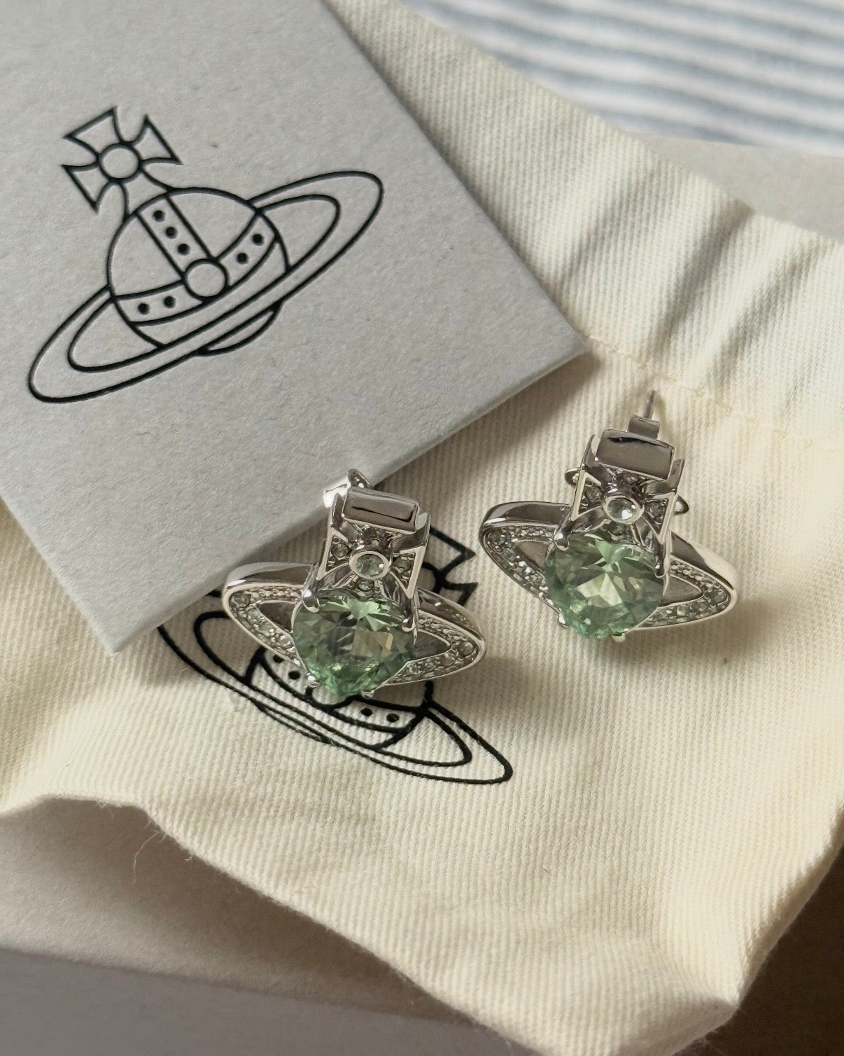 Vivienne Westwood Ariella Necklace 閃鑽愛心 最新春夏限定薄荷綠 滿滿的清新感［最新上架頸鏈耳環手鏈全套現貨供應中］