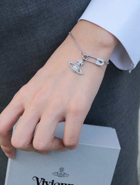 Vivienne Westwood Lucrece Orb Bracelet 扣針閃鑽手鏈🧷